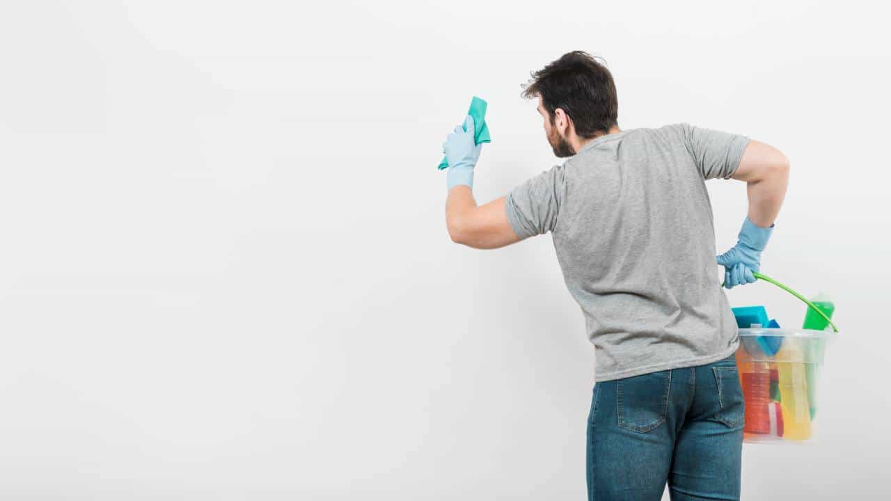 Deepavali cleaning tips: ಹಬ್ಬದ ಸಮಯದಲ್ಲಿ ಮನೆಯ ಗೋಡೆ ಹೊಸದರಂತೆ ಕಾಣಲು ಈ ಟಿಪ್ಸ್ ಅನುಸರಿಸಿ