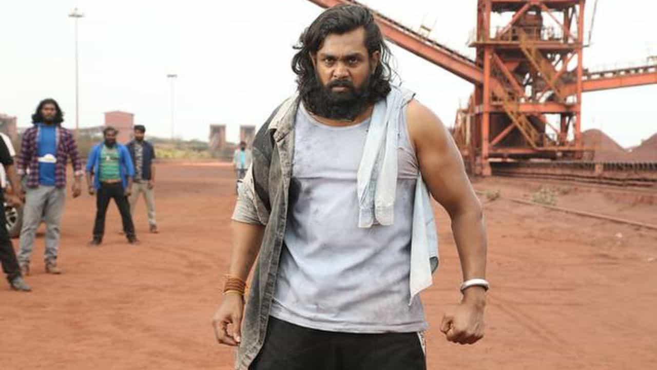ನಟ ಧ್ರುವ ಸರ್ಜಾ ವಿರುದ್ಧ ದೂರು, ಎಫ್ಐಆರ್ ದಾಖಲಿಸುವಂತೆ ಒತ್ತಾಯ ನಟ ಧ್ರುವ ಸರ್ಜಾ ವಿರುದ್ಧ ದೂರು, ಎಫ್ಐಆರ್ ದಾಖಲಿಸುವಂತೆ ಒತ್ತಾಯ