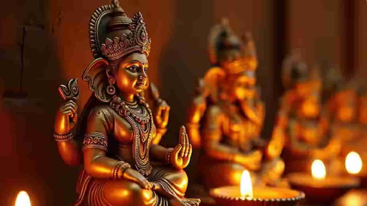 Deepavali 2025: ದೀಪಾವಳಿಯಂದು ಲಕ್ಷ್ಮಿ ಪೂಜೆಗೆ ಪ್ರದೋಷ ಕಾಲ ಏಕೆ ವಿಶೇಷ? ಶುಭ ಸಮಯ ಮತ್ತು ಮಹತ್ವ ತಿಳಿಯಿರಿ