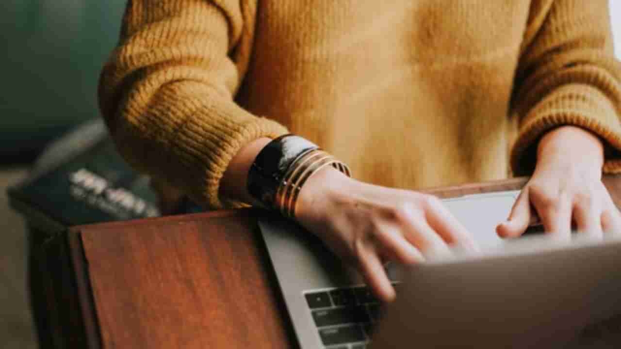 ನಾಲ್ಕು ನಿಮಿಷ ಮೊದಲೇ ಯಾಕೆ ಲಾಗ್ ಔಟ್ ಆಗಿದ್ದೀರಿ? ಎಚ್​ಆರ್​​ ಪ್ರಶ್ನೆಗೆ ಉದ್ಯೋಗಿ ತಬ್ಬಿಬ್ಬು