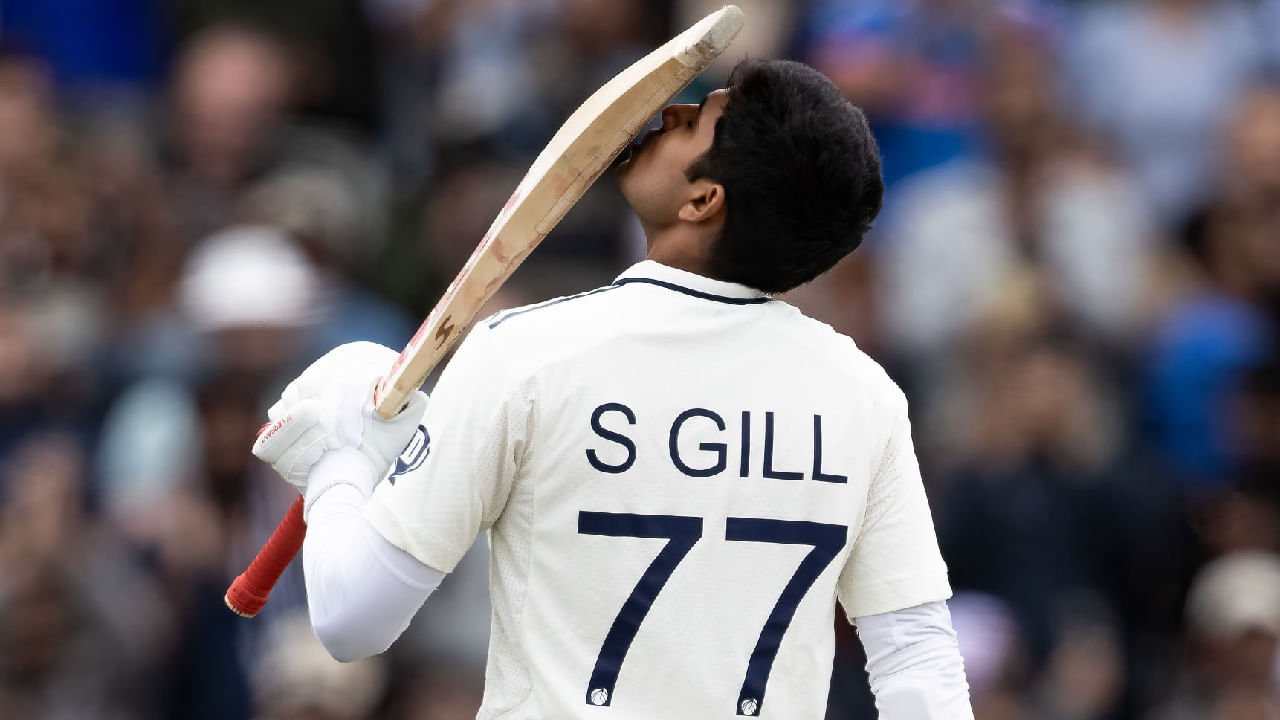 ದೆಹಲಿಯ ಅರುಣ್ ಜೇಟ್ಲಿ ಸ್ಟೇಡಿಯಂನಲ್ಲಿ ನಡೆಯುತ್ತಿರುವ ವೆಸ್ಟ್ ಇಂಡೀಸ್ ವಿರುದ್ಧದ ದ್ವಿತೀಯ ಟೆಸ್ಟ್ ಪಂದ್ಯದ ಮೊದಲ ಇನಿಂಗ್ಸ್​ನಲ್ಲಿ ಶುಭ್​​ಮನ್ ಗಿಲ್ (Shubman Gill) ಭರ್ಜರಿ ಸೆಂಚುರಿ ಸಿಡಿಸಿದ್ದಾರೆ. ಈ ಶತಕದೊಂದಿಗೆ ಗಿಲ್ ವಿಶ್ವ ಟೆಸ್ಟ್ ಚಾಂಪಿಯನ್​ಶಿಪ್​ನಲ್ಲಿ ದಾಖಲೆಯೊಂದನ್ನು ನಿರ್ಮಿಸಿದ್ದಾರೆ.