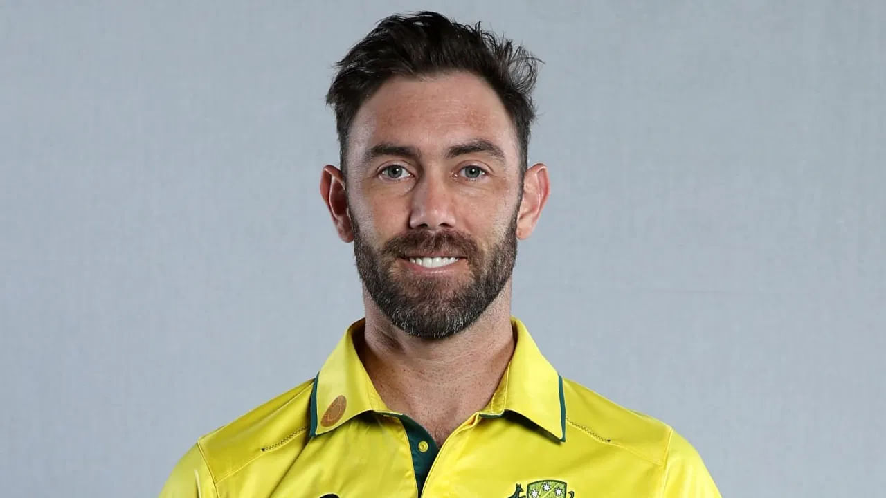 ಗ್ಲೆನ್ ಮ್ಯಾಕ್ಸ್​ವೆಲ್: ಭಾರತದ ವಿರುದ್ಧದ ಟಿ20 ಸರಣಿಯ ಮೊದಲೆರಡು ಪಂದ್ಯಗಳಿಗೆ ಗ್ಲೆನ್ ಮ್ಯಾಕ್ಸ್​​ವೆಲ್ ಅಲಭ್ಯರಾಗಿದ್ದಾರೆ. ಫಿಟ್​​​ನೆಸ್ ಸಮಸ್ಯೆಯಿಂದ ಬಳಲುತ್ತಿರುವ ಅವರು ಮೂರನೇ ಪಂದ್ಯದ ವೇಳೆಗೆ ಆಸ್ಟ್ರೇಲಿಯಾ ತಂಡವನ್ನು ಕೂಡಿಕೊಳ್ಳಲಿದ್ದಾರೆ. ಹೀಗಾಗಿ ಮೊದಲೆರಡು ಮ್ಯಾಚ್​​ಗಳಲ್ಲಿ ಮ್ಯಾಕ್ಸ್​ವೆಲ್ ಕಾಣಿಸಿಕೊಳ್ಳುವುದಿಲ್ಲ.