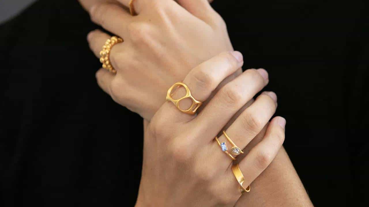 Gold Ring Benefits: ಚಿನ್ನದ ಉಂಗುರ ಯಾವ ಬೆರಳಿಗೆ ಧರಿಸುವುದರಿಂದ ಏನು ಲಾಭ?