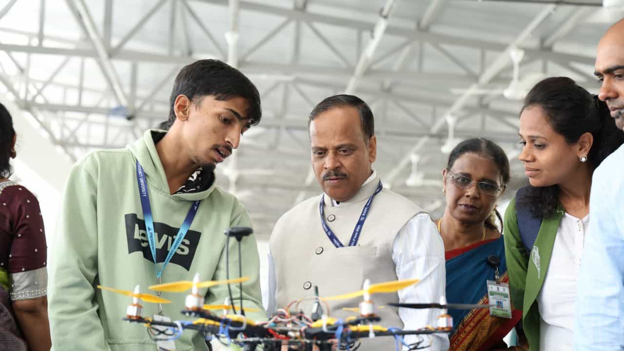 ಪ್ರೆಸಿಡೆನ್ಸಿ ವಿಶ್ವವಿದ್ಯಾಲಯದಿಂದ 'ಚಿಪ್ ಟು ಕ್ರಾಪ್' ಹ್ಯಾಕಥಾನ್