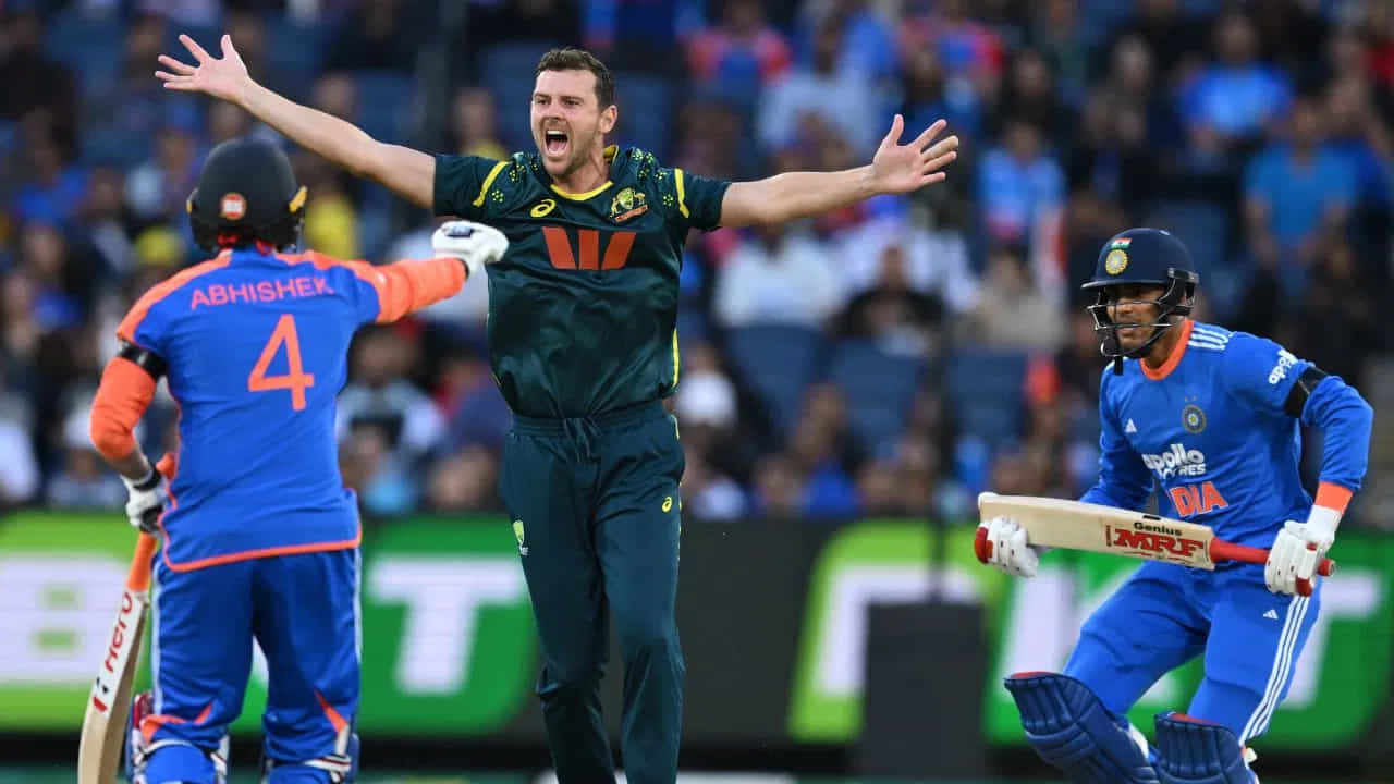 IND vs AUS: 17 ವರ್ಷಗಳ ನಂತರ ಮೆಲ್ಬೋರ್ನ್ನಲ್ಲಿ ಸೋತ ಭಾರತ IND vs AUS: 17 ವರ್ಷಗಳ ನಂತರ ಮೆಲ್ಬೋರ್ನ್ನಲ್ಲಿ ಸೋತ ಭಾರತ