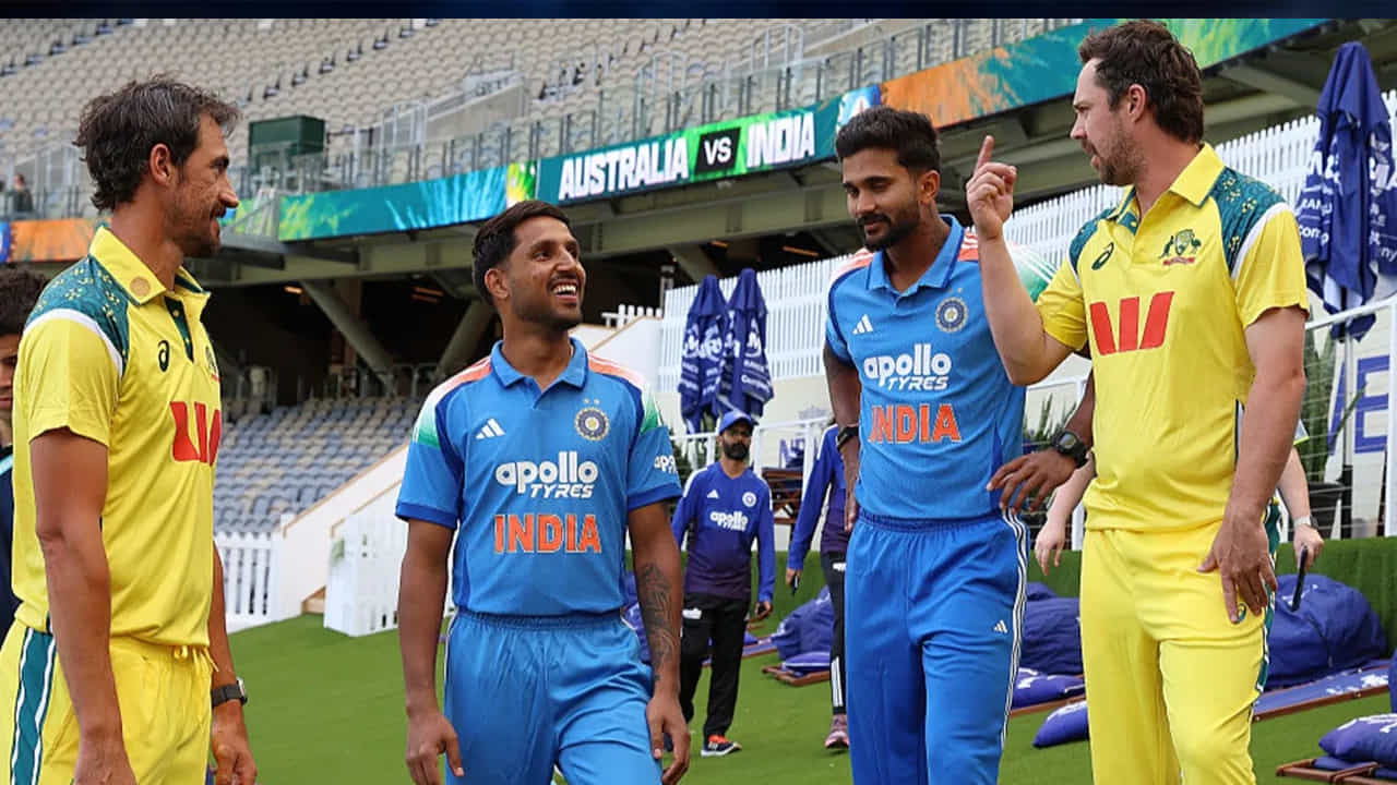 IND vs AUS: ರೋಹಿತ್, ಕೊಹ್ಲಿಯ ಕೊನೆಯ ಆಸ್ಟ್ರೇಲಿಯಾ ಪ್ರವಾಸ; ಮೊದಲ ಪಂದ್ಯ ಎಲ್ಲಿ, ಯಾವಾಗ, ಎಷ್ಟು ಗಂಟೆಗೆ ಆರಂಭ? IND vs AUS: ರೋಹಿತ್, ಕೊಹ್ಲಿಯ ಕೊನೆಯ ಆಸ್ಟ್ರೇಲಿಯಾ ಪ್ರವಾಸ; ಮೊದಲ ಪಂದ್ಯ ಎಲ್ಲಿ, ಯಾವಾಗ, ಎಷ್ಟು ಗಂಟೆಗೆ ಆರಂಭ?