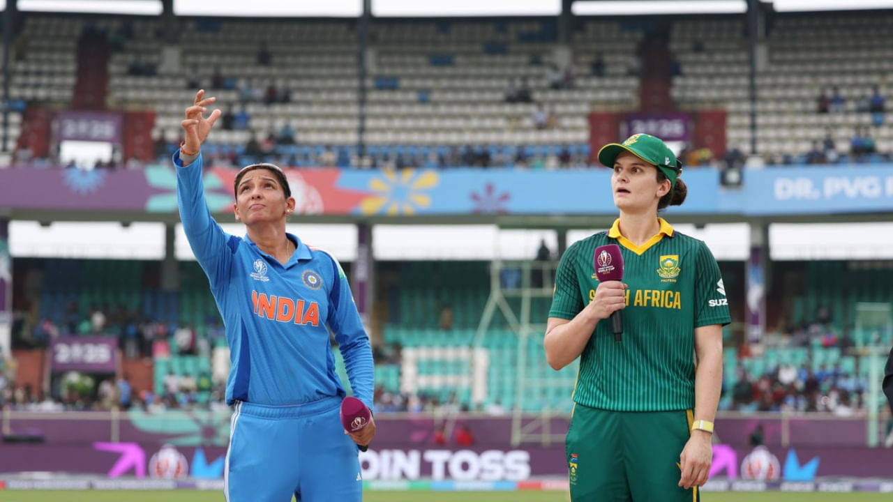 World Cup 2025: ಮಳೆ ಪೀಡಿತ ಪಂದ್ಯದಲ್ಲಿ ಟಾಸ್ ಗೆದ್ದ ಆಫ್ರಿಕಾ; ಭಾರತ ತಂಡದಲ್ಲಿ 1 ಬದಲಾವಣೆ World Cup 2025: ಮಳೆ ಪೀಡಿತ ಪಂದ್ಯದಲ್ಲಿ ಟಾಸ್ ಗೆದ್ದ ಆಫ್ರಿಕಾ; ಭಾರತ ತಂಡದಲ್ಲಿ 1 ಬದಲಾವಣೆ