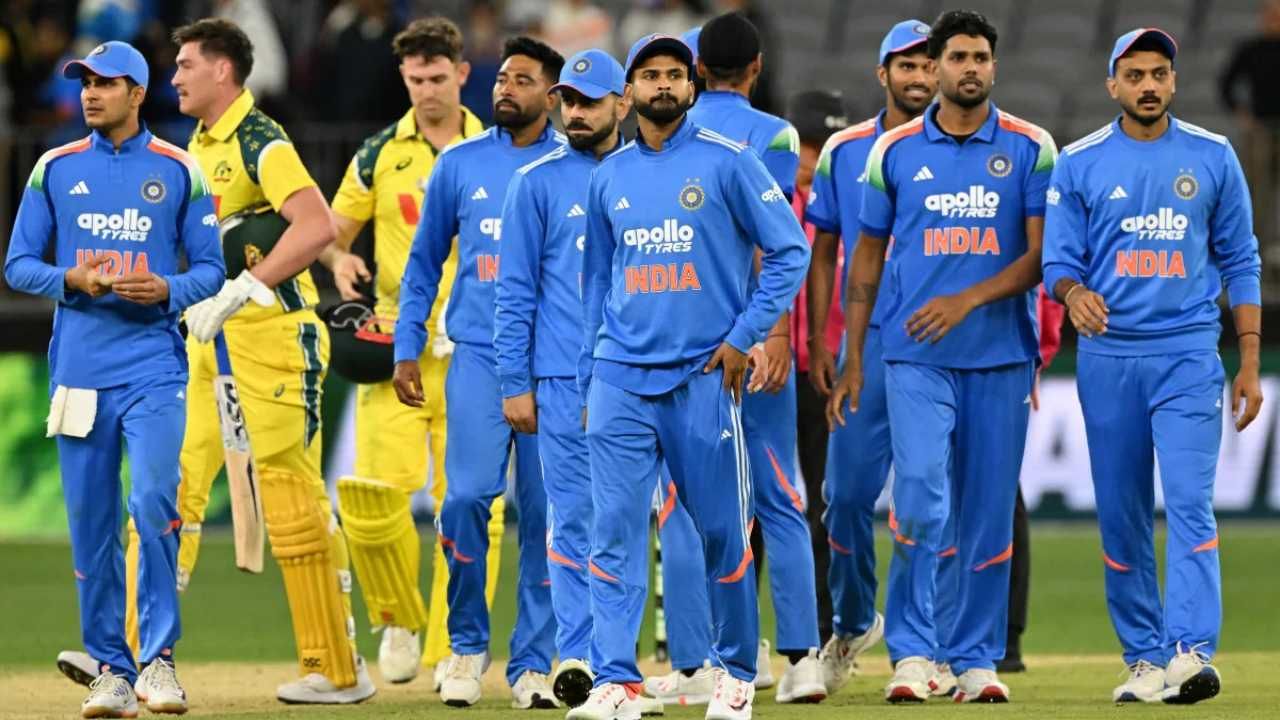 IND vs AUS: ಆಸ್ಟ್ರೇಲಿಯಾ ಸರಣಿಯಿಂದ ಬಯಲಾಯಿತು ಟೀಮ್ ಇಂಡಿಯಾದ ದೌರ್ಬಲ್ಯ IND vs AUS: ಆಸ್ಟ್ರೇಲಿಯಾ ಸರಣಿಯಿಂದ ಬಯಲಾಯಿತು ಟೀಮ್ ಇಂಡಿಯಾದ ದೌರ್ಬಲ್ಯ