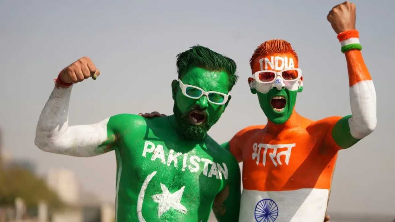 IND vs PAK: ಮತ್ತೊಂದು ಹೈವೋಲ್ಟೇಜ್ ಮ್ಯಾಚ್ಗೆ ರೆಡಿಯಾಗಿ: ನವೆಂಬರ್ನಲ್ಲಿ ಭಾರತ-ಪಾಕಿಸ್ತಾನ ಮತ್ತೆ ಮುಖಾಮುಖಿ IND vs PAK: ಮತ್ತೊಂದು ಹೈವೋಲ್ಟೇಜ್ ಮ್ಯಾಚ್ಗೆ ರೆಡಿಯಾಗಿ: ನವೆಂಬರ್ನಲ್ಲಿ ಭಾರತ-ಪಾಕಿಸ್ತಾನ ಮತ್ತೆ ಮುಖಾಮುಖಿ