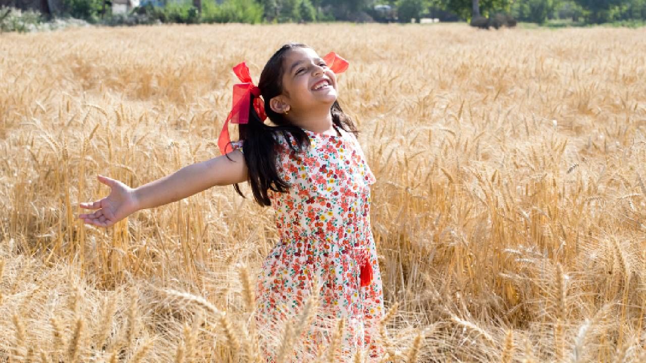 International Day of the Girl Child 2025: ಮನೆ, ಮನ ಬೆಳಗುವ ಹೆಣ್ಣು ಸಮಾಜದ ಕಣ್ಣು; ಹೆಣ್ಣು ಮಕ್ಕಳ ಬಗ್ಗೆ ತಾತ್ಸಾರ ಸಲ್ಲದು