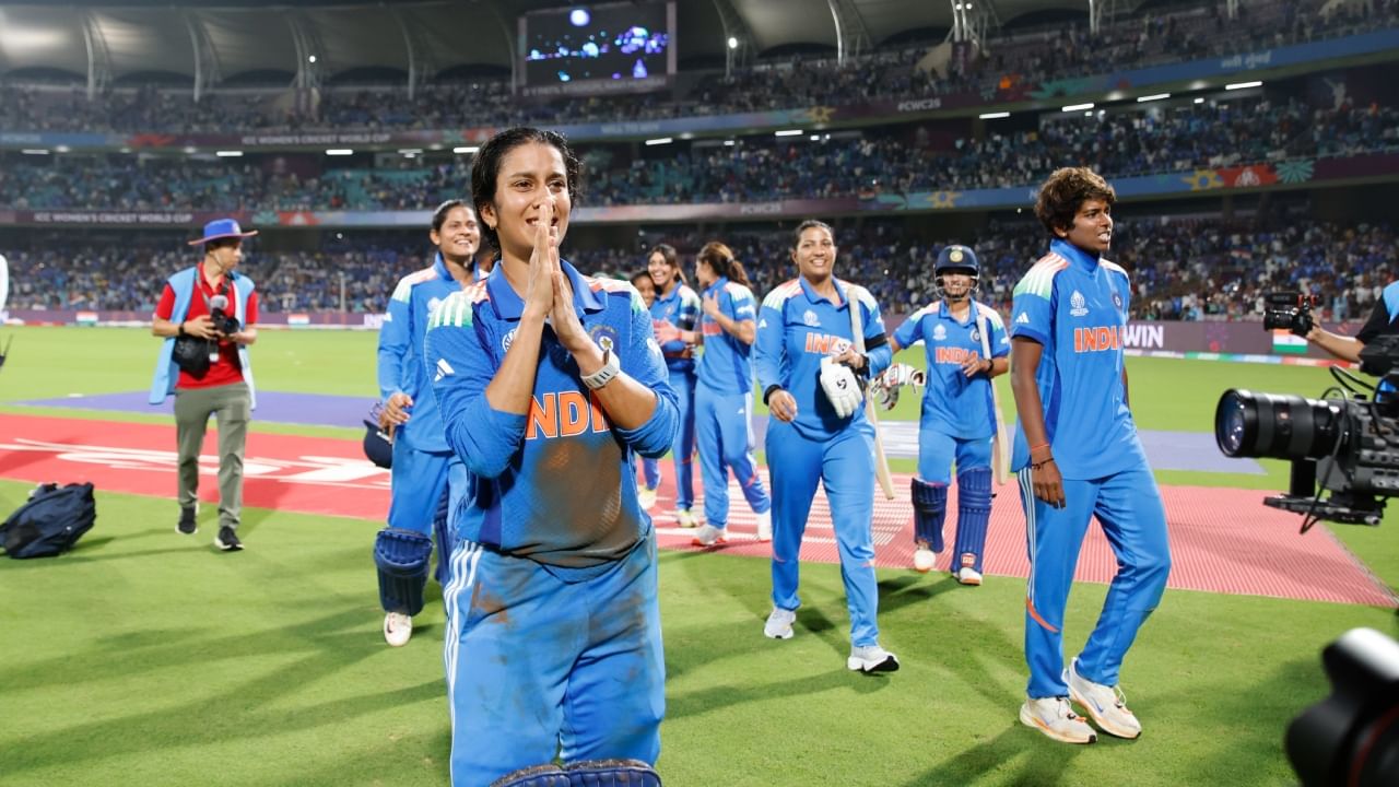 ಭಾರತವನ್ನು ಗೆಲ್ಲಿಸಿ ಅಳುತ್ತಲೇ ಮನದಾಳ ತೆರೆದಿಟ್ಟ ಜೆಮಿಮಾ ರೊಡ್ರಿಗಸ್; ವಿಡಿಯೋ ಭಾರತವನ್ನು ಗೆಲ್ಲಿಸಿ ಅಳುತ್ತಲೇ ಮನದಾಳ ತೆರೆದಿಟ್ಟ ಜೆಮಿಮಾ ರೊಡ್ರಿಗಸ್; ವಿಡಿಯೋ