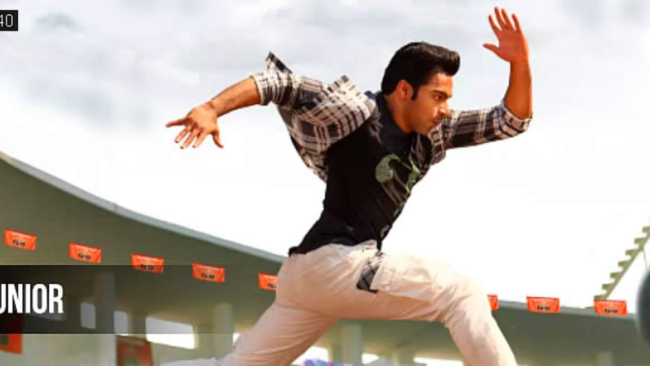 ಕಳೆದ ವಾರ ಬಿಡುಗಡೆ ಆಗಬೇಕಿದ್ದ ಕಿರೀಟಿ ರೆಡ್ಡಿಯ ‘ಜೂನಿಯರ್’ ಸಿನಿಮಾ ಈ ವಾರ ಅಮೆಜಾನ್ ಪ್ರೈಂ, ಆಹಾ ಒಟಿಟಿ ಹಾಗೂ ರೈಟ್ಸ್ ಪ್ರೈಂಗಳಲ್ಲಿ ಹೀಗೆ ಮೂರು ಒಟಿಟಿಗಳಲ್ಲಿ ಏಕಕಾಲಕ್ಕೆ ಬಿಡುಗಡೆ ಆಗುತ್ತಿದೆ.