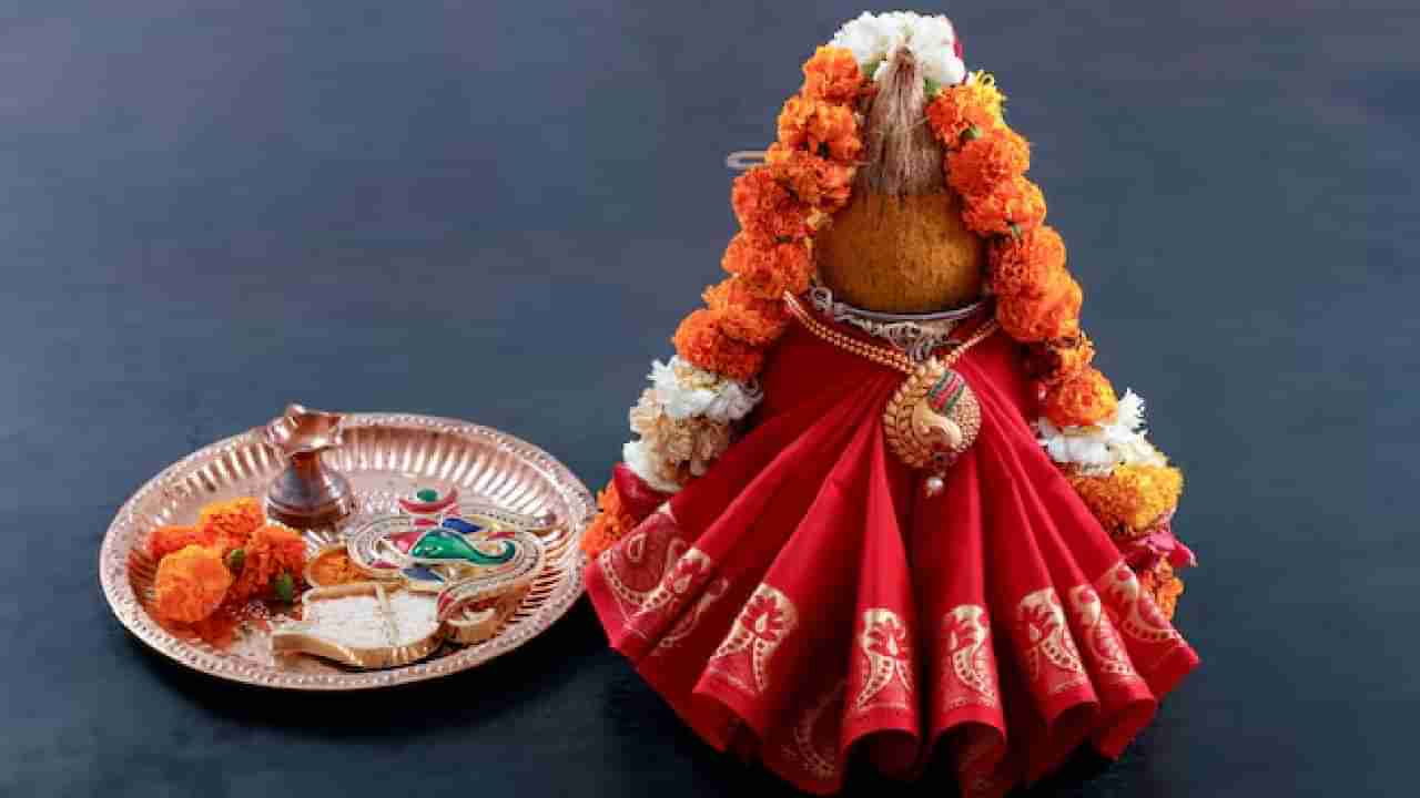 Daily Devotional: ಪೂಜೆ ಮುಗಿದ ಬಳಿಕ ಕಲಶದ ಮೇಲಿಟ್ಟ ತೆಂಗಿನಕಾಯಿಯನ್ನು ಏನು ಮಾಡಬೇಕು?