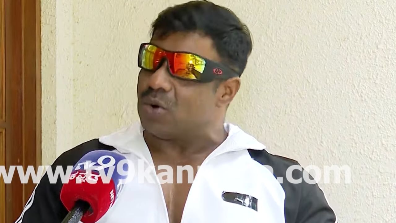 ‘ಪಕ್ಕದಲ್ಲಿ ಚೆಂದದ ಹುಡುಗಿ ಇದ್ದಿದ್ದರೆ ನಾನು ಎಲಿಮಿನೇಟ್ ಆಗ್ತಾ ಇರಲಿಲ್ಲ’; ಕರಿ ಬಸಪ್ಪ