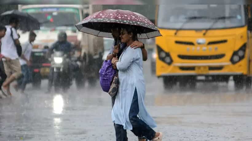 Karnataka Weather: ರಾಜ್ಯದಲ್ಲಿ ಮಳೆಯ ಪ್ರಮಾಣ ಇಳಿಕೆ, 4 ಜಿಲ್ಲೆಗಳಿಗೆ ಯೆಲ್ಲೋ ಅಲರ್ಟ್