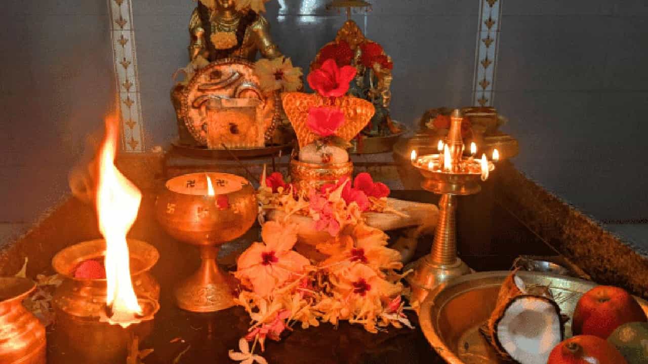 Kartika Masa: ಕಾರ್ತಿಕ ಮಾಸದ ಆಚರಣೆಯ ಮಹತ್ವ ಮತ್ತು ಅದರಿಂದ ದೊರೆಯುವ ಫಲಗಳು Kartika Masa: ಕಾರ್ತಿಕ ಮಾಸದ ಆಚರಣೆಯ ಮಹತ್ವ ಮತ್ತು ಅದರಿಂದ ದೊರೆಯುವ ಫಲಗಳು