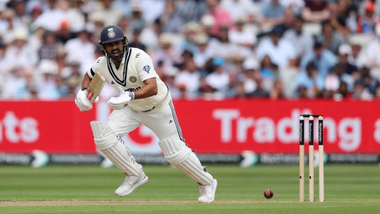 ಗೋವಾ ವಿರುದ್ಧದ ರಣಜಿ ಪಂದ್ಯದಲ್ಲಿ ಕರುಣ್ ಕರ್ನಾಟಕ ಪರ ನಿರ್ಣಾಯಕ ಇನ್ನಿಂಗ್ಸ್ ಆಡಿದರು. ನಿರ್ಣಾಯಕ ಹಂತದಲ್ಲಿ ಶತಕ ಬಾರಿಸಿದರು. ಕರ್ನಾಟಕ ಮೊದಲ ಇನ್ನಿಂಗ್ಸ್‌ನಲ್ಲಿ ಕೇವಲ 65 ರನ್‌ಗಳಿಗೆ ನಾಲ್ಕು ವಿಕೆಟ್‌ಗಳನ್ನು ಕಳೆದುಕೊಂಡಿತ್ತು, ಆದರೆ ಕರುಣ್ ನಾಯರ್ ಏಕಾಂಗಿ ಹೋರಾಟ ನಡೆಸಿ ತಂಡವನ್ನು 300 ರನ್‌ಗಳ ಗಡಿ ದಾಟಿಸಿದರು.