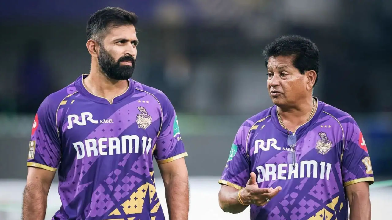 ಕೊಲ್ಕತ್ತಾ ನೈಟ್ ರೈಡರ್ಸ್ ತಂಡದ ಕೋಚ್ ಸ್ಥಾನದಿಂದ ಚಂದ್ರಕಾಂತ್ ಪಂಡಿತ್ ಕೆಳಗಿಳಿದಿದ್ದು, ಅವರ ಸ್ಥಾನಕ್ಕೆ ಅಭಿಷೇಕ್ ನಾಯರ್ ಆಯ್ಕೆಯಾಗಿದ್ದಾರೆ. ಈ ಹಿಂದೆ ಅಭಿಷೇಕ್ ನಾಯರ್ ಕೆಕೆಆರ್ ತಂಡದ ಸಹಾಯಕ ಕೋಚ್ ಆಗಿ ಕಾರ್ಯ ನಿರ್ವಹಿಸಿದ್ದರು.