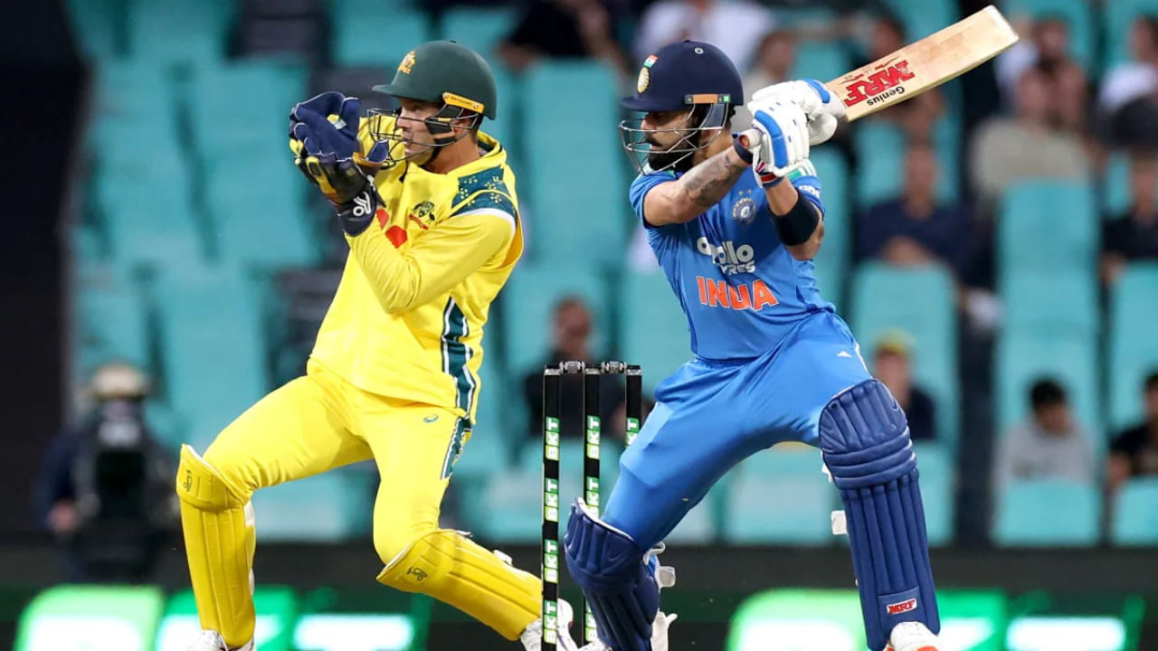 ಹಾಗೆಯೇ ಈ ಅರ್ಧಶತಕ ಮೂಲಕ ವಿರಾಟ್ ಕೊಹ್ಲಿ, ಏಕದಿನ ಕ್ರಿಕೆಟ್‌ನಲ್ಲಿ ಅತಿ ಹೆಚ್ಚು ರನ್ ಗಳಿಸಿದ ಆಟಗಾರರ ಪಟ್ಟಿಯಲ್ಲಿ ಎರಡನೇ ಸ್ಥಾನಕ್ಕೇರಿದ್ದಾರೆ. ಇದುವರೆಗೆ ಆಡಿರುವ 293 ಪಂದ್ಯಗಳಲ್ಲಿ ಕೊಹ್ಲಿ 14235 ರನ್ ಗಳಿಸಿದ್ದಾರೆ. ಈ ಪಟ್ಟಿಯಲ್ಲಿ ಮೊದಲ ಸ್ಥಾನದಲ್ಲಿರುವ ಸಚಿನ್ ತೆಂಡೂಲ್ಕರ್ 18426 ರನ್​ಗಳೊಂದಿಗೆ ಮೊದಲ ಸ್ಥಾನ, ಕುಮಾರ್ ಸಂಗಕ್ಕಾರ (14234) 3ನೇ ಸ್ಥಾನ, ರಿಕಿ ಪಾಂಟಿಂಗ್ (13704) 4ನೇ ಸ್ಥಾನ, ಸನತ್ ಜಯಸೂರ್ಯ (13430) ರನ್​ಗಳೊಂದಿಗೆ ಐದನೇ ಸ್ಥಾನದಲ್ಲಿದ್ದಾರೆ.
