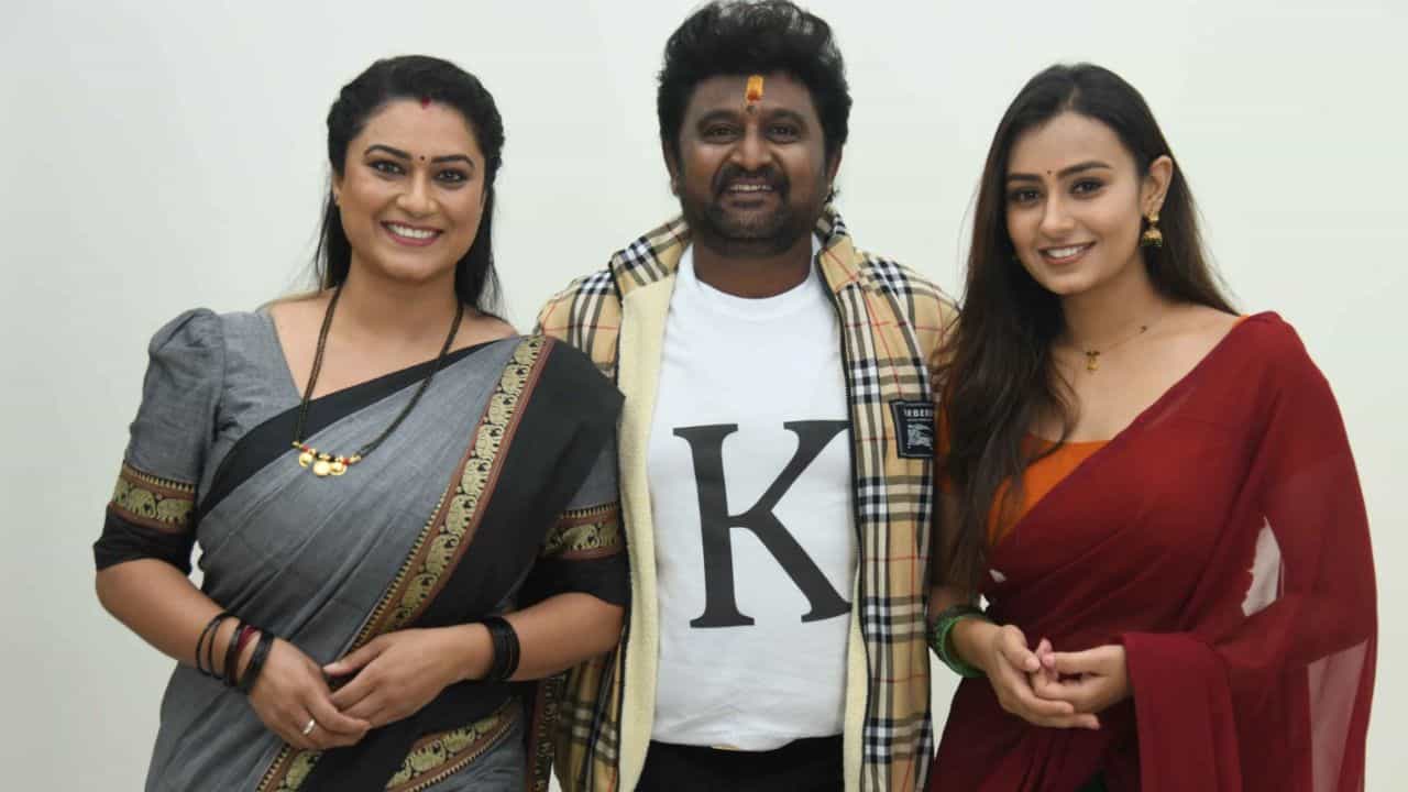 ಕೋಮಲ್ ನಟನೆಯ ‘ಕೋಣ’ ಬಿಡುಗಡೆಗೆ ದಿನಾಂಕ ನಿಗದಿ: ನಿರ್ಮಾಪಕಿಯಾದ ತನಿಷಾ ಕುಪ್ಪಂಡ ಕೋಮಲ್ ನಟನೆಯ ‘ಕೋಣ’ ಬಿಡುಗಡೆಗೆ ದಿನಾಂಕ ನಿಗದಿ: ನಿರ್ಮಾಪಕಿಯಾದ ತನಿಷಾ ಕುಪ್ಪಂಡ