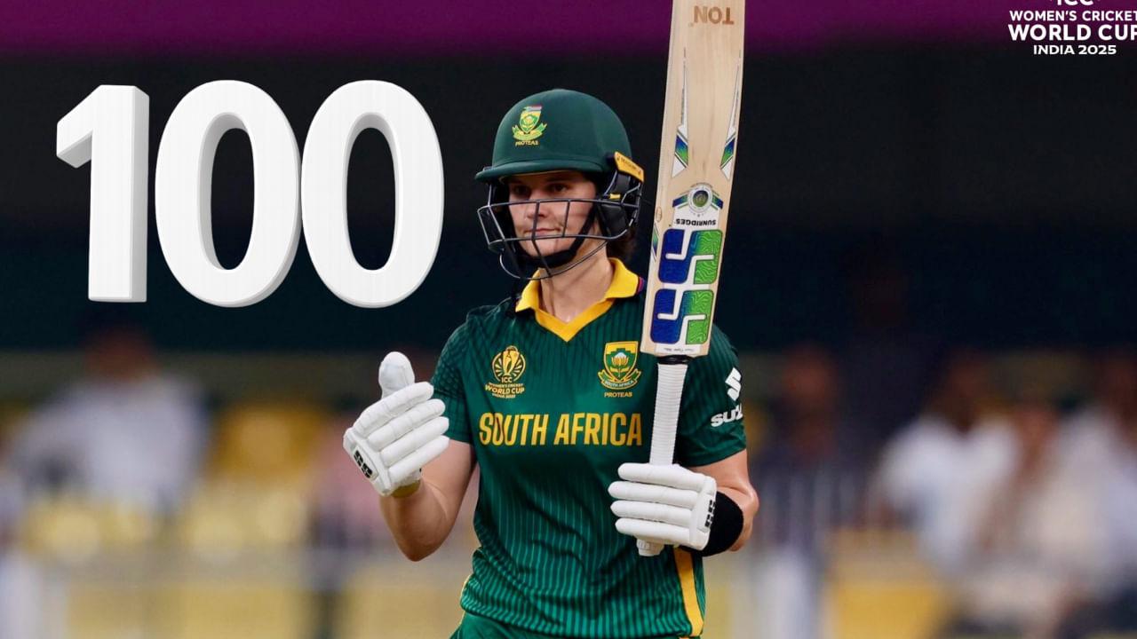 ಈ ಶತಕದೊಂದಿಗೆ ಲಾರಾ ವೋಲ್ವಾರ್ಡ್ ಮಹಿಳಾ ವಿಶ್ವಕಪ್ ನಾಕೌಟ್ ಪಂದ್ಯದಲ್ಲಿ ಶತಕ ಗಳಿಸಿದ ವಿಶ್ವದ ಮೊದಲ ನಾಯಕಿ ಎಂಬ ಹೆಗ್ಗಳಿಕೆಗೂ ಪಾತ್ರರಾಗಿದ್ದಾರೆ . ಈ ಪಂದ್ಯದಲ್ಲಿ ಅವರು ಒಟ್ಟು 143 ಎಸೆತಗಳನ್ನು ಎದುರಿಸಿ 20 ಬೌಂಡರಿಗಳು ಮತ್ತು 4 ಸಿಕ್ಸರ್ಗಳ ಸಹಿತ 169 ರನ್ ಬಾರಿಸಿದರು.