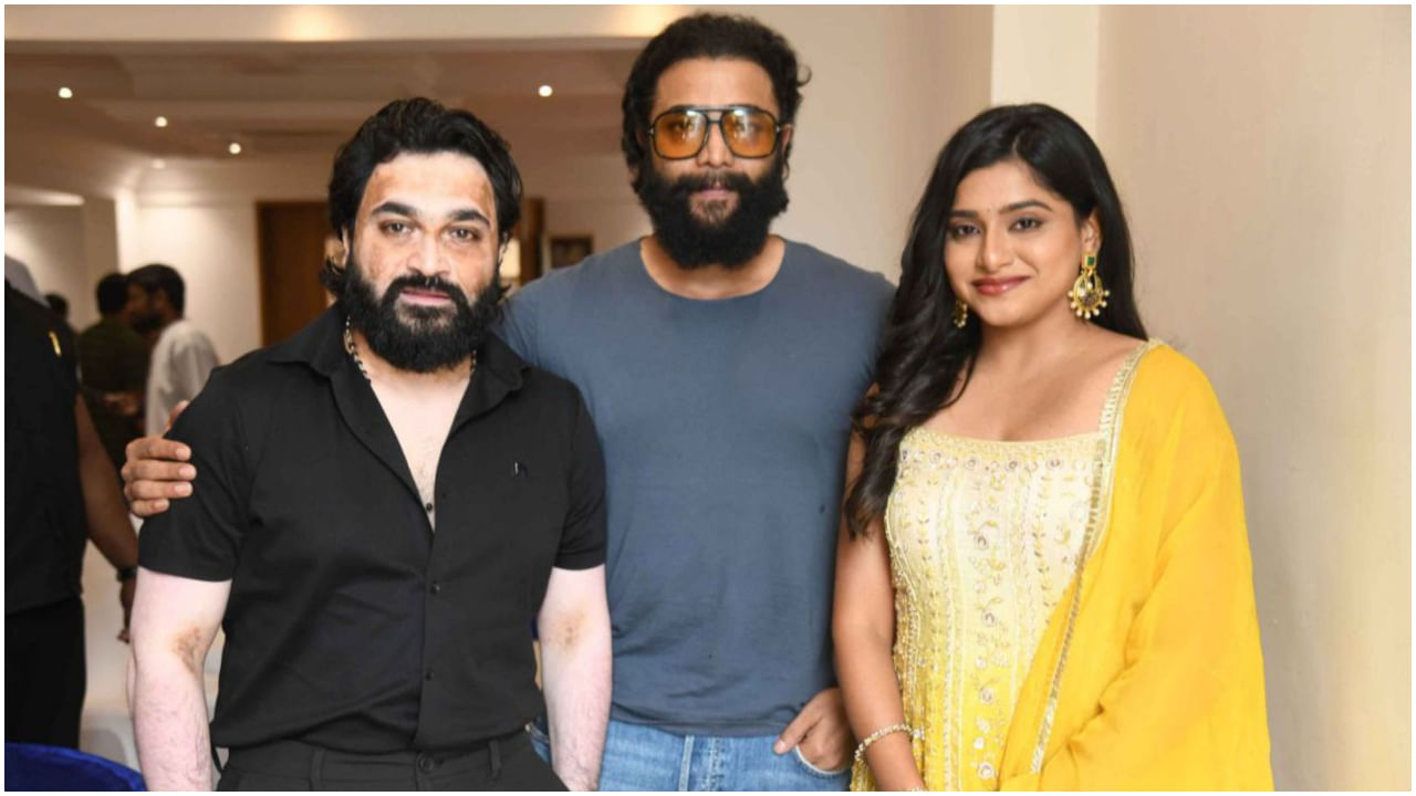 ‘ಬಿಳಿಚುಕ್ಕಿ ಹಳ್ಳಿಹಕ್ಕಿ’ ಸಿನಿಮಾದ ಟ್ರೇಲರ್ ಬಿಡುಗಡೆ ಮಾಡಿದ ಶ್ರೀಮುರಳಿ