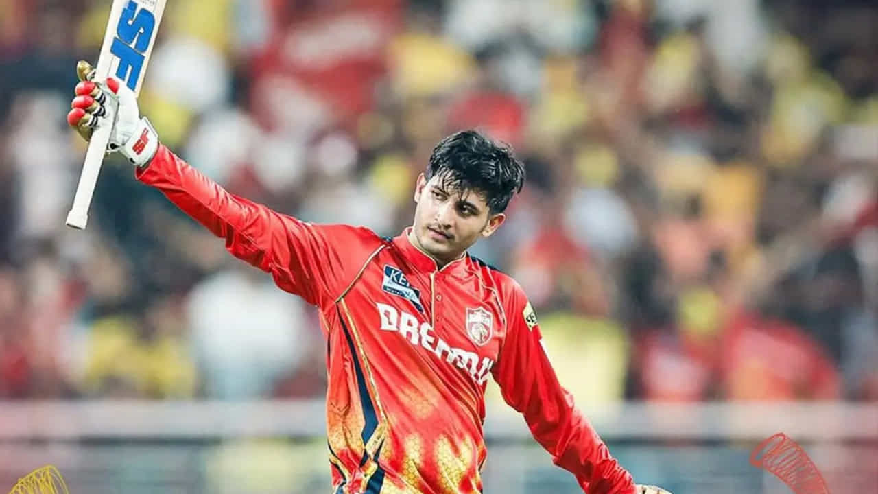 IND A vs AUS A: ಚೊಚ್ಚಲ ಪಂದ್ಯದಲ್ಲೇ ಸಿಡಿಲಬ್ಬರದ ಶತಕ ಸಿಡಿಸಿದ ಪ್ರಿಯಾಂಶ್ ಆರ್ಯ IND A vs AUS A: ಚೊಚ್ಚಲ ಪಂದ್ಯದಲ್ಲೇ ಸಿಡಿಲಬ್ಬರದ ಶತಕ ಸಿಡಿಸಿದ ಪ್ರಿಯಾಂಶ್ ಆರ್ಯ