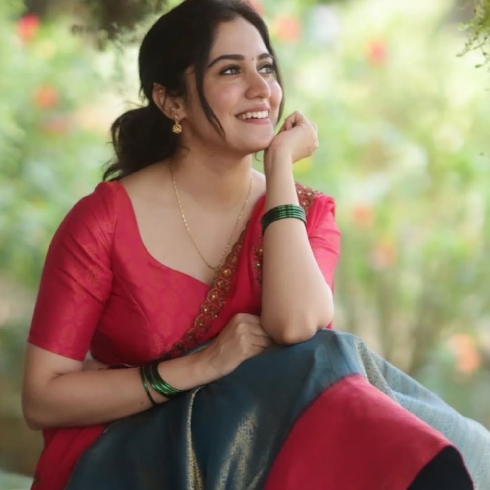 ರಚನಾ ರೈ ಮಂಗಳೂರಿನ ಚೆಲುವೆ. ರೂಪೇಶ್ ಶೆಟ್ಟಿ ನಟನೆಯ ‘ಸರ್ಕಸ್’ ಹೆಸರಿನ ತುಳು ಸಿನಿಮಾನಲ್ಲಿ ಈಗಾಗಲೇ ನಾಯಕಿಯಾಗಿ ರಚನಾ ರೈ ನಟಿಸಿದ್ದಾರೆ. ‘ವಾಮನ’ ಸಿನಿಮಾನಲ್ಲಿಯೂ ನಟಿಸಿದ್ದಾರೆ.