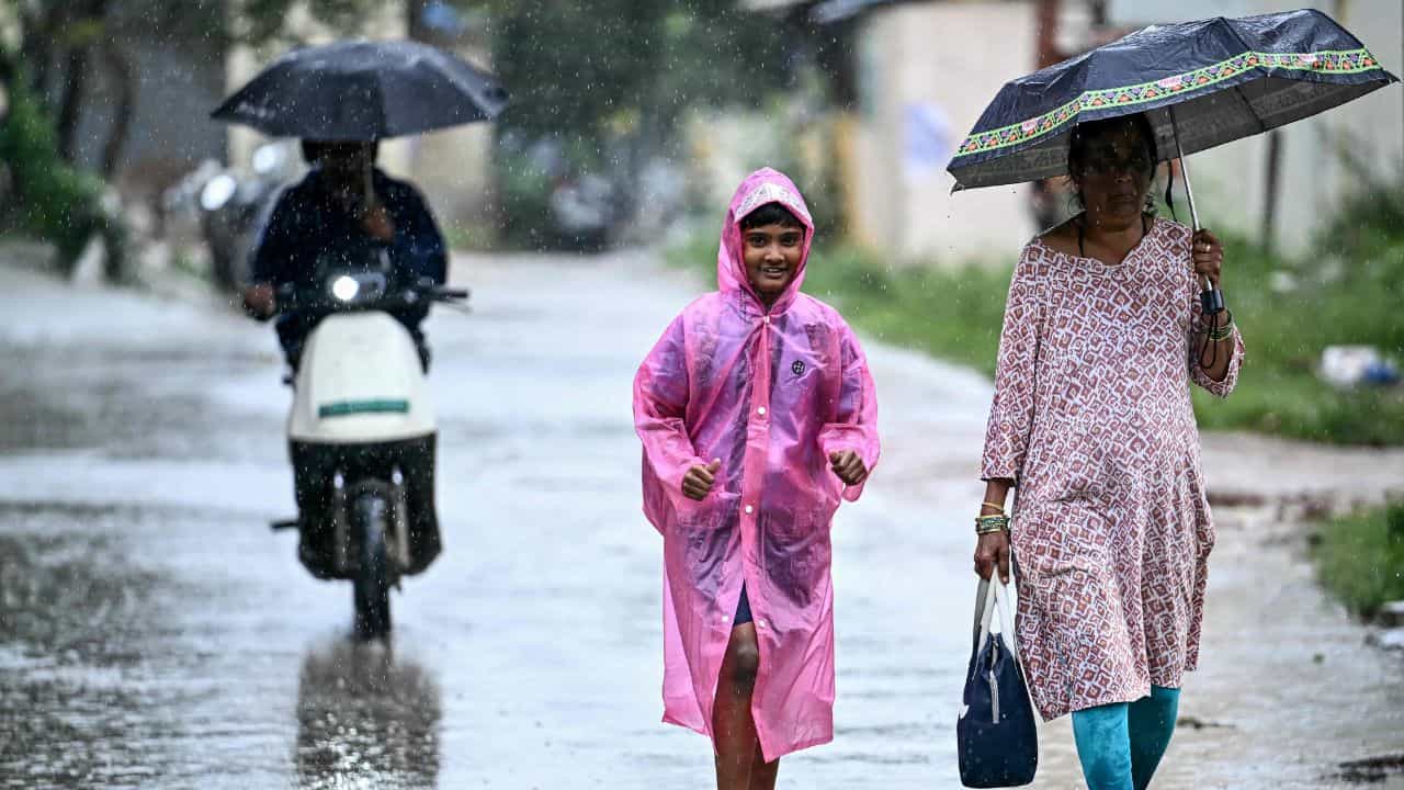 ನಾಳೆಯ ಹವಾಮಾನ: ಚಿಕ್ಕಮಗಳೂರಲ್ಲಿ ಆರೆಂಜ್​ ಅಲರ್ಟ್​, ಕರಾವಳಿಯಲ್ಲೂ ಮಳೆ