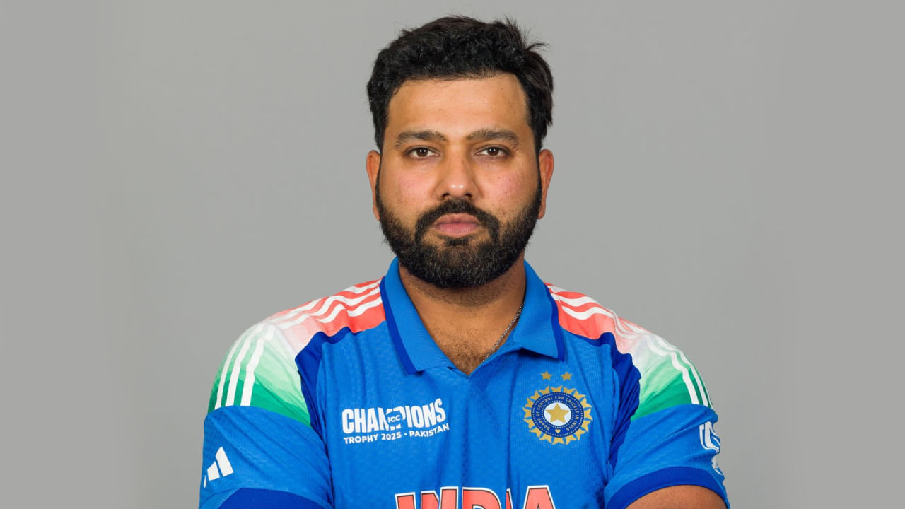 ರೋಹಿತ್ ಶರ್ಮಾ: ಚಾಂಪಿಯನ್ಸ್ ಟ್ರೋಫಿಯಲ್ಲಿ ಟೀಮ್ ಇಂಡಿಯಾ ಪರ ಸ್ಫೋಟಕ ಬ್ಯಾಟಿಂಗ್ ಪ್ರದರ್ಶಿಸಿದ್ದ ರೋಹಿತ್ ಶರ್ಮಾ ನೂತನ ಶ್ರೇಯಾಂಕದಲ್ಲಿ ಮೂರನೇ ಸ್ಥಾನದಲ್ಲಿ ಕಾಣಿಸಿಕೊಂಡಿದ್ದರು. ಹಿಟ್​​ಮ್ಯಾನ್ ಒಟ್ಟು 756 ಅಂಕಗಳನ್ನು ಹೊಂದಿದ್ದಾರೆ.