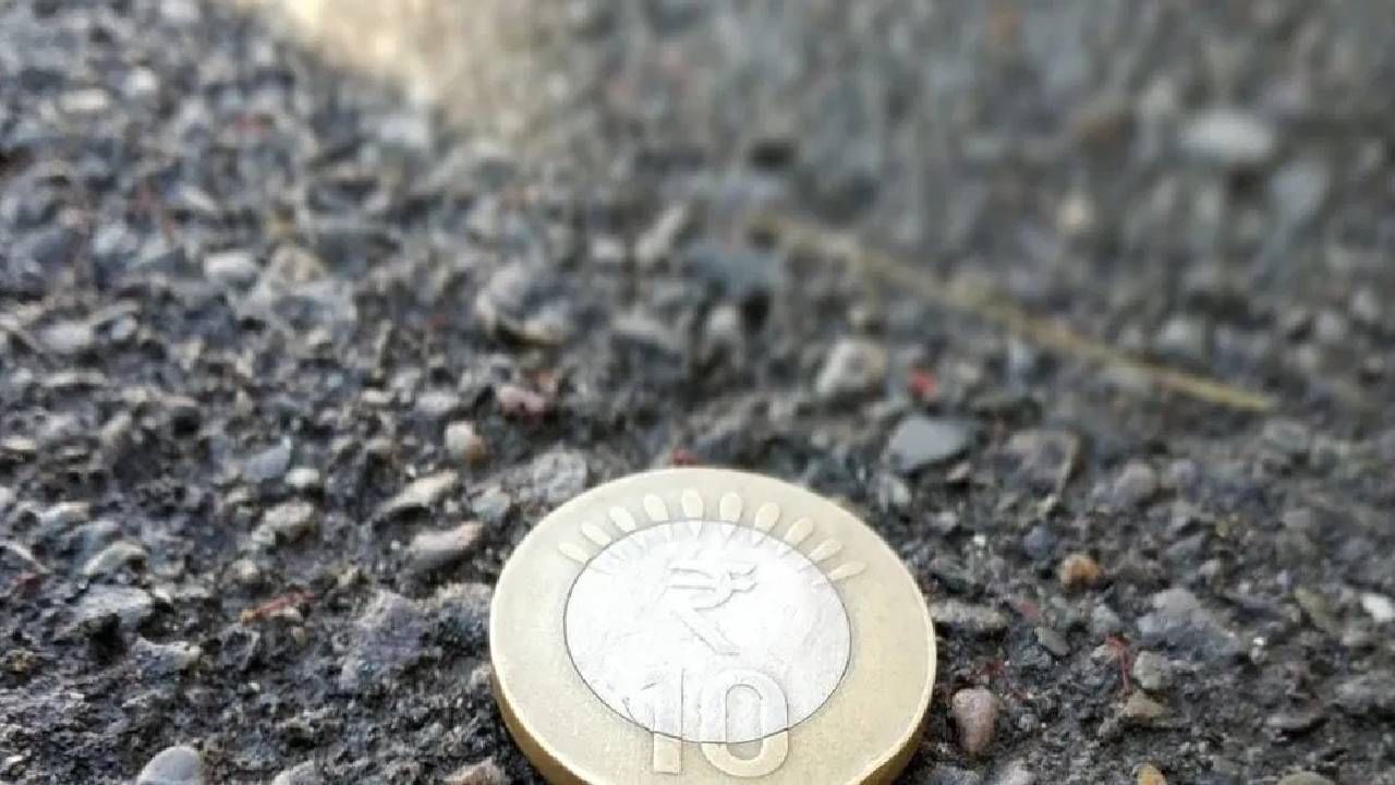 Vasthu Shastra: ರಸ್ತೆಯಲ್ಲಿ ಬಿದ್ದಿರುವ ಹಣ ಎತ್ತಿಕೊಳ್ಳುವುದು ಶುಭವೋ, ಅಶುಭವೋ?