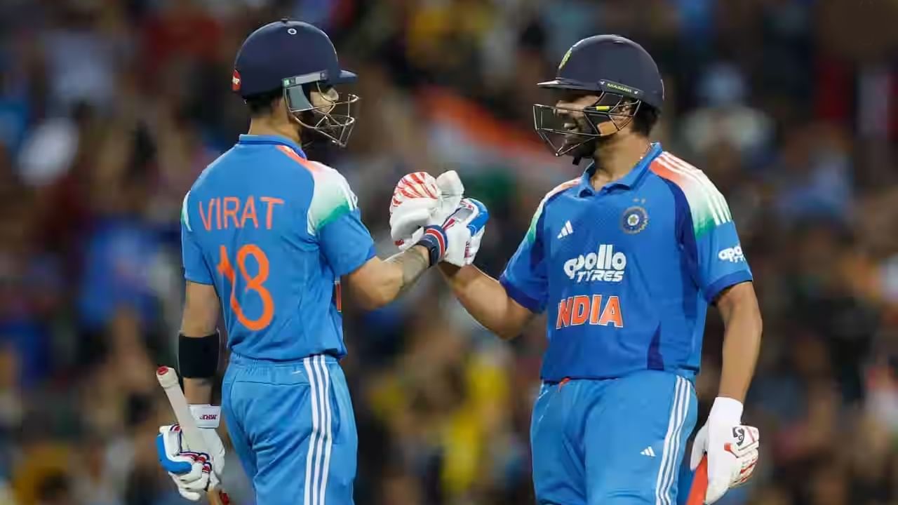 ಇತ್ತ ಟೀಮ್ ಇಂಡಿಯಾ ದಿಗ್ಗಜರಾದ ರೋಹಿತ್ ಶರ್ಮಾ ಹಾಗೂ ವಿರಾಟ್ ಕೊಹ್ಲಿ ಟಿ20 ಅಂತಾರಾಷ್ಟ್ರೀಯ ಕ್ರಿಕೆಟ್​ಗೆ ವಿದಾಯ ಹೇಳಿದ್ದಾರೆ. ಹೀಗಾಗಿ ಆಸ್ಟ್ರೇಲಿಯಾ ವಿರುದ್ಧದ ಟಿ20 ಸರಣಿಯಲ್ಲಿ ಇಬ್ಬರು ಕಾಣಿಸಿಕೊಳ್ಳುವುದಿಲ್ಲ. ಹೀಗಾಗಿ ರೋ-ಕೊ ಜೋಡಿ ಟೀಮ್ ಇಂಡಿಯಾ ಪರ ಮತ್ತೆ ಕಣಕ್ಕಿಳಿಯುವುದು ಯಾವಾಗ ಎಂಬ ಪ್ರಶ್ನೆ ಮೂಡುವುದು ಸಹಜ.