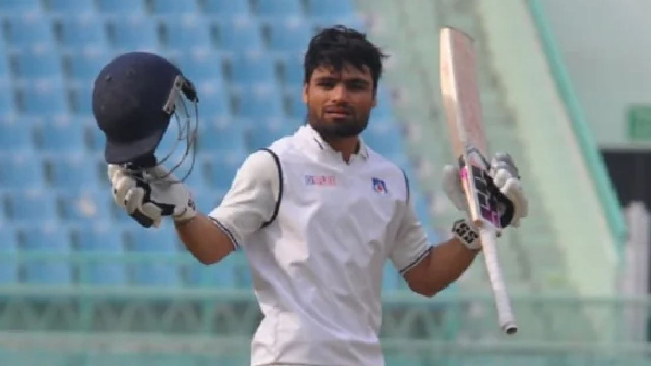 ತಾಳ್ಮೆಯುತ ಬ್ಯಾಟಿಂಗ್​ಗೆ ಒತ್ತು ನೀಡಿದ ರಿಂಕು ಸಿಂಗ್ ಆಕರ್ಷಕ ಹೊಡೆತಗಳೊಂದಿಗೆ ಗಮನ ಸೆಳೆದರು. ಅಲ್ಲದೆ 180 ಎಸೆತಗಳಲ್ಲಿ 2 ಭರ್ಜರಿ ಸಿಕ್ಸ್ ಹಾಗೂ 9 ಫೋರ್​ಗಳೊಂದಿಗೆ ಶತಕ ಪೂರೈಸಿದರು. ಈ ಅಜೇಯ ಶತಕದೊಂದಿಗೆ ಉತ್ತರ ಪ್ರದೇಶ್ ತಂಡದ ಸ್ಕೋರ್​ 125 ಓವರ್​ಗಳ ಮುಕ್ತಾಯದ ವೇಳೆಗೆ 332 ರನ್ ಕಲೆಹಾಕಿದೆ.