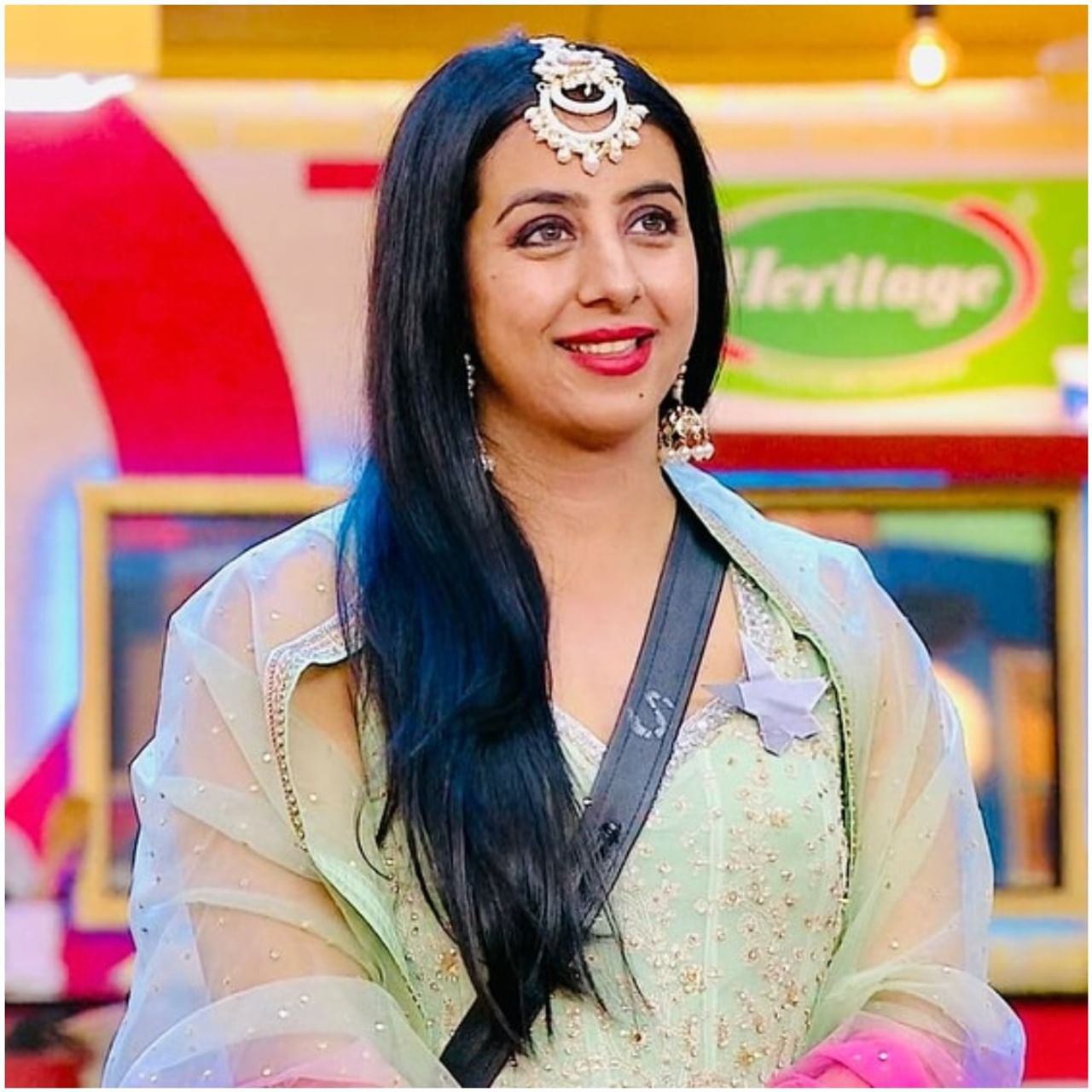 ಸಂಜನಾ ಗಲ್ರಾನಿ ಅವರು ‘ಬಿಗ್ ಬಾಸ್ ತೆಲುಗು’ನಲ್ಲಿ ಸಾಕಷ್ಟು ಛಾಪು ಮೂಡಿಸಿದರು. ಅವರು ಈ ಮೊದಲು ಎಲಿಮಿನೇಟ್ ಆಗಿದ್ದರು. ಈಗ ಬಿಗ್ ಬಾಸ್ ಮನೆಗೆ ಅವರು ರೀ ಎಂಟ್ರಿ ಪಡೆದುಕೊಂಡಿದ್ದಾರೆ ಅನ್ನೋದು ವಿಶೇಷ.