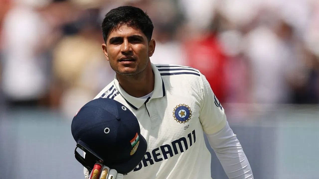 ಇದೀಗ ಈ ದಾಖಲೆ ಮುರಿಯುವ ಮೂಲಕ ಶುಭ್​​ಮನ್ ಗಿಲ್ ಈ ಪಟ್ಟಿಯಲ್ಲಿ ಅಗ್ರಸ್ಥಾನಕ್ಕೇರಿದ್ದಾರೆ. ವಿಶ್ವ ಟೆಸ್ಟ್ ಚಾಂಪಿಯನ್​ಶಿಪ್​ನಲ್ಲಿ ಈವರೆಗೆ 39 ಪಂದ್ಯಗಳನ್ನಾಡಿರುವ ಗಿಲ್ 71 ಇನಿಂಗ್ಸ್​ಗಳ ಮೂಲಕ ಒಟ್ಟು 10 ಶತಕ ಸಿಡಿಸಿದ್ದಾರೆ. ಈ ಮೂಲಕ WTC  ಇತಿಹಾಸದಲ್ಲೇ ಭಾರತದ ಪರ ಅತ್ಯಧಿಕ ಶತಕ ಬಾರಿಸಿದ ಭಾರತೀಯ ಬ್ಯಾಟರ್ ಎನಿಸಿಕೊಂಡಿದ್ದಾರೆ.