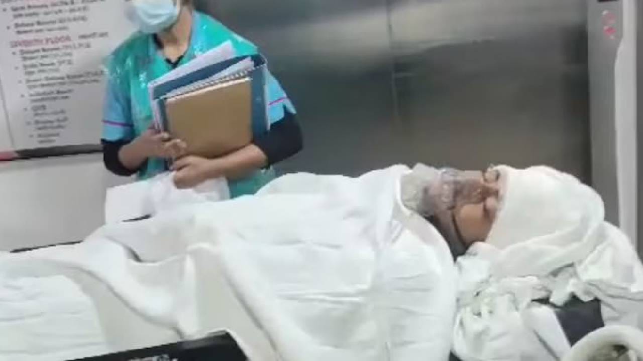 ಇವರೇನು ಮನುಷ್ಯರೋ, ರಾಕ್ಷಸರೋ: ಸಣ್ಣ ವಾಗ್ವಾದ, ಕಾನೂನು ವಿದ್ಯಾರ್ಥಿಯ ಹೊಟ್ಟೆ ಕೊಯ್ದು, ಕೈ ಬೆರಳುಗಳ ಕತ್ತರಿಸಿದ ಮೆಡಿಕಲ್ ಶಾಪ್ ಮಾಲೀಕ ಇವರೇನು ಮನುಷ್ಯರೋ, ರಾಕ್ಷಸರೋ: ಸಣ್ಣ ವಾಗ್ವಾದ, ಕಾನೂನು ವಿದ್ಯಾರ್ಥಿಯ ಹೊಟ್ಟೆ ಕೊಯ್ದು, ಕೈ ಬೆರಳುಗಳ ಕತ್ತರಿಸಿದ ಮೆಡಿಕಲ್ ಶಾಪ್ ಮಾಲೀಕ