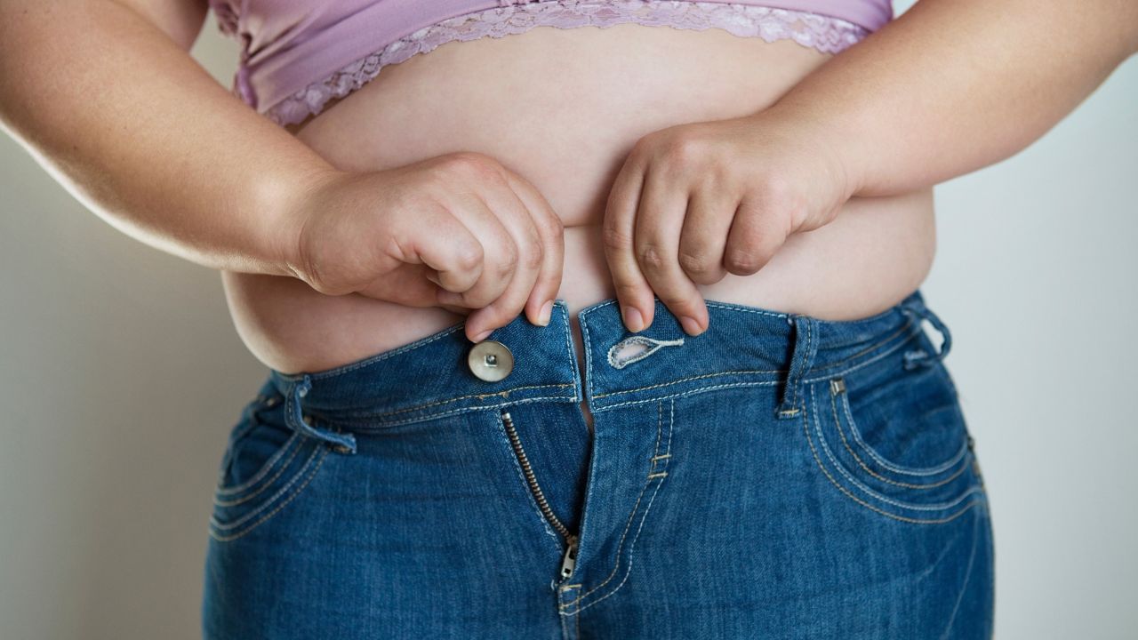 ಬಿಗಿಯಾಗಿ, ಮೈಗೆ ಅಂಟಿಕೊಳ್ಳುವ ಬಟ್ಟೆ ಹಾಕಿಕೊಳ್ಳುವುದಕ್ಕೆ ತುಂಬಾ ಇಷ್ಟನಾ? ಹಾಗಿದ್ರೆ ಈ ಸ್ಟೋರಿ ತಪ್ಪದೆ ಓದಿ ಬಿಗಿಯಾಗಿ, ಮೈಗೆ ಅಂಟಿಕೊಳ್ಳುವ ಬಟ್ಟೆ ಹಾಕಿಕೊಳ್ಳುವುದಕ್ಕೆ ತುಂಬಾ ಇಷ್ಟನಾ? ಹಾಗಿದ್ರೆ ಈ ಸ್ಟೋರಿ ತಪ್ಪದೆ ಓದಿ