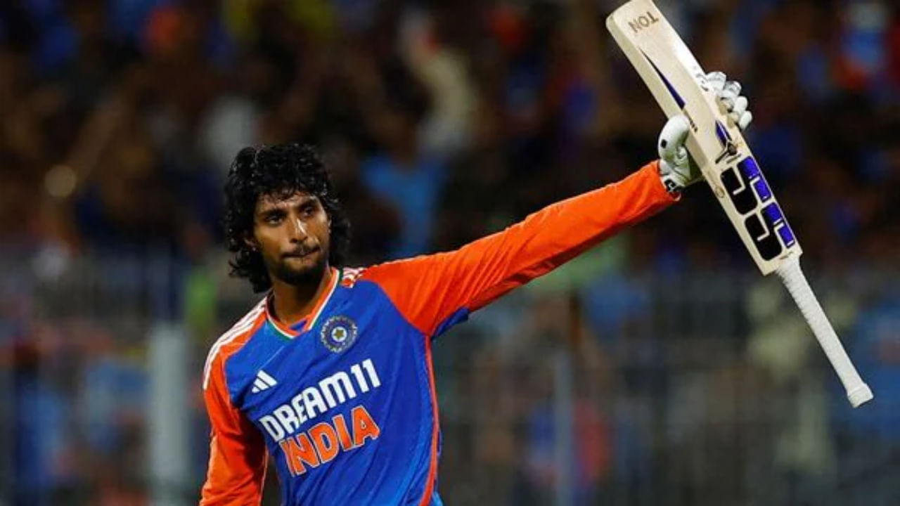 ಟೀಂ ಇಂಡಿಯಾದ ಯುವ ಮತ್ತು ಸ್ಫೋಟಕ ಬ್ಯಾಟ್ಸ್‌ಮನ್ ತಿಲಕ್ ವರ್ಮಾ ಕೆಲವೇ ದಿನಗಳ ಹಿಂದೆ ನಡೆದ ಏಷ್ಯಾಕಪ್ 2025 ರ ಫೈನಲ ಪಂದ್ಯದಲ್ಲಿ ಪಾಕಿಸ್ತಾನ ವಿರುದ್ಧ ಅಮೋಘ ಇನ್ನಿಂಗ್ಸ್ ಆಡಿದರು. ಟೀಂ ಇಂಡಿಯಾ ಸಂಕಷ್ಟದಲ್ಲಿದ್ದಾಗ ತಿಲಕ್ ಸ್ಮರಣೀಯ ಇನ್ನಿಂಗ್ಸ್ ಆಡುವ ಮೂಲಕ ಏಷ್ಯಾಕಪ್ ಗೆಲ್ಲುವಲ್ಲಿ ಪ್ರಮುಖ ಪಾತ್ರ ವಹಿಸಿದರು. 