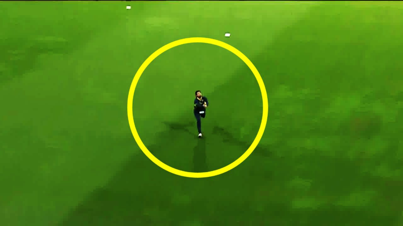 VIDEO: ವಾಟ್ ಎ ಕ್ಯಾಚ್: ಟಿಮ್ ಡೇವಿಡ್ ಫೀಲ್ಡಿಂಗ್​ಗೆ ಪ್ರೇಕ್ಷಕರು ಫಿದಾ