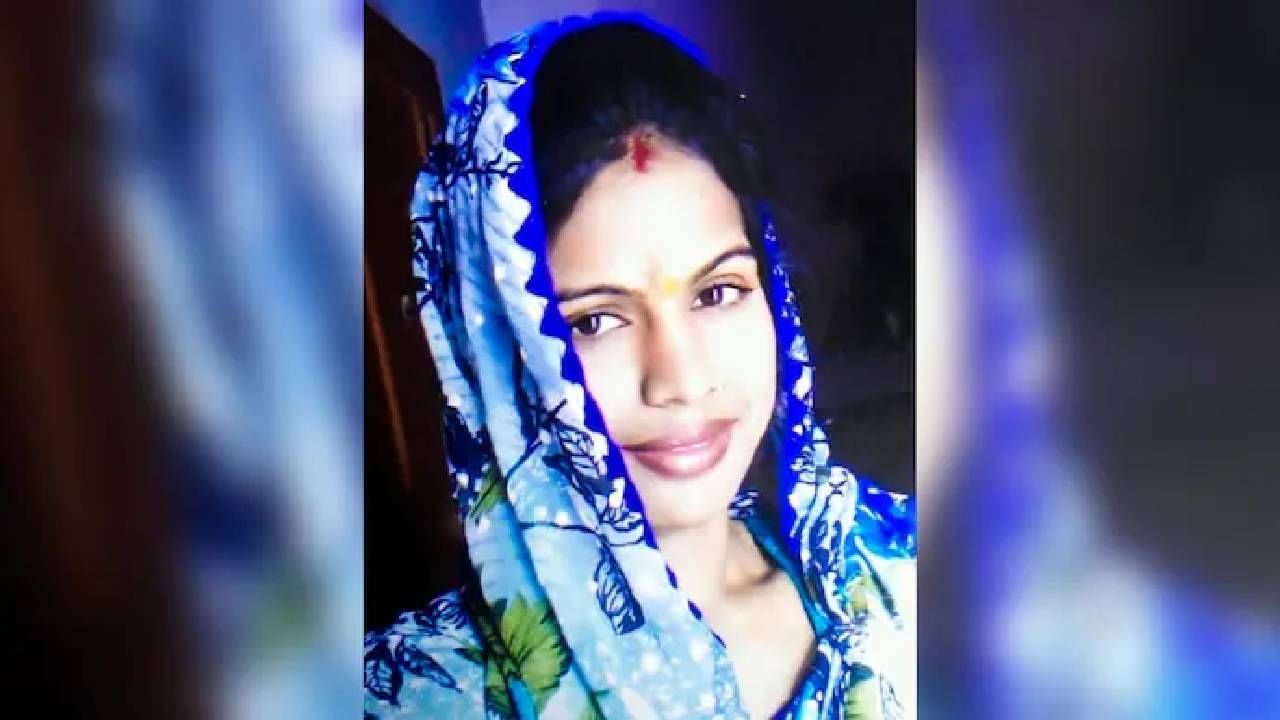 ಟ್ರಕ್-ಬೈಕ್ ಡಿಕ್ಕಿ: ಮಹಿಳೆ ಸಾವು, ಗಂಡನ ಎದುರೇ ಪತ್ನಿ ದೇಹ ಛಿದ್ರ ಛಿದ್ರ