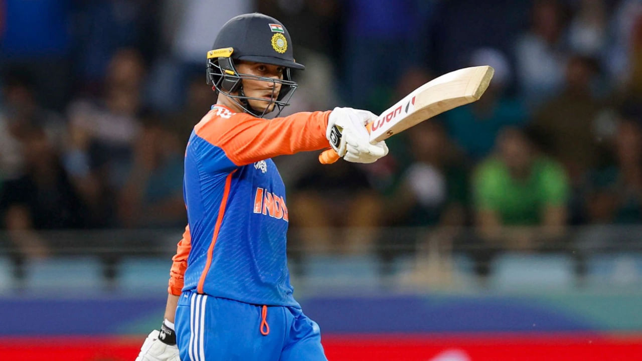 ಅಭಿಷೇಕ್ ಶರ್ಮಾ ಕೇವಲ 28 ಇನ್ನಿಂಗ್ಸ್‌ಗಳಲ್ಲಿ ಈ ಸಾಧನೆ ಮಾಡಿದ್ದು, ಈ ಸಾಧನೆ ಮಾಡಿದ ಭಾರತೀಯರಲ್ಲಿ ಎರಡನೇ ಸ್ಥಾನ ಪಡೆದಿದ್ದಾರೆ. ಈ ಪಟ್ಟಿಯಲ್ಲಿ ಮೊದಲ ಸ್ಥಾನದಲ್ಲಿರುವ ವಿರಾಟ್ ಕೊಹ್ಲಿ 27 ಇನ್ನಿಂಗ್ಸ್‌ಗಳಲ್ಲಿ 1,000 ರನ್‌ಗಳನ್ನು ಪೂರ್ಣಗೊಳಿಸಿದ್ದಾರೆ. ಕೆಎಲ್ ರಾಹುಲ್ 29 ಇನ್ನಿಂಗ್ಸ್‌ಗಳಲ್ಲಿ 1,000 ರನ್‌ ಕಲೆಹಾಕುವ ಮೂಲಕ ಮೂರನೇ ಸ್ಥಾನದಲ್ಲಿದ್ದಾರೆ. 
