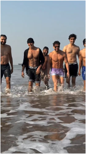 ಅಕ್ಷಯ್ ಕುಮಾರ್, ಟೈಗರ್ ಶ್ರಾಫ್ 6 ಪ್ಯಾಕ್ ವಿಡಿಯೋ