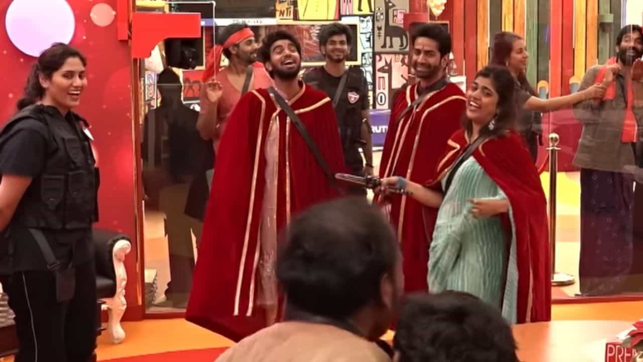 ಗಮನ ಸೆಳೆಯುತ್ತಿದೆ ತೆಲುಗು ಬಿಗ್ಬಾಸ್: ಕನ್ನಡತಿಯರು ಹೇಗೆ ಆಡುತ್ತಿದ್ದಾರೆ? ಗಮನ ಸೆಳೆಯುತ್ತಿದೆ ತೆಲುಗು ಬಿಗ್ಬಾಸ್: ಕನ್ನಡತಿಯರು ಹೇಗೆ ಆಡುತ್ತಿದ್ದಾರೆ?