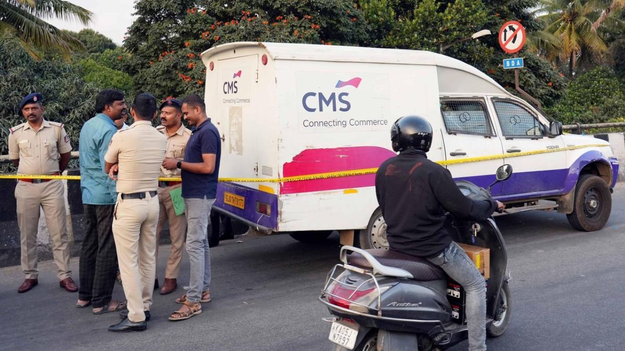 ಬೆಂಗಳೂರಲ್ಲಿ 7 ಕೋಟಿ ದರೋಡೆ​: ಕೊನೆಗೂ ಸಿಕ್ಕಿದ ಆರೋಪಿಗಳ ಸುಳಿವು