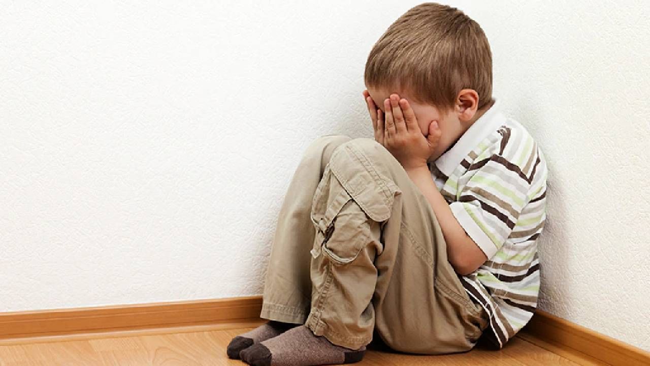 ಹಾಸ್ಟೆಲ್ನಲ್ಲಿ 9 ಬಾಲಕರಿಗೆ ಲೈಂಗಿಕ ಕಿರುಕುಳ, ಸರ್ಕಾರಿ ಎಂಜಿನಿಯರ್ ಅರೆಸ್ಟ್ ಹಾಸ್ಟೆಲ್ನಲ್ಲಿ 9 ಬಾಲಕರಿಗೆ ಲೈಂಗಿಕ ಕಿರುಕುಳ, ಸರ್ಕಾರಿ ಎಂಜಿನಿಯರ್ ಅರೆಸ್ಟ್