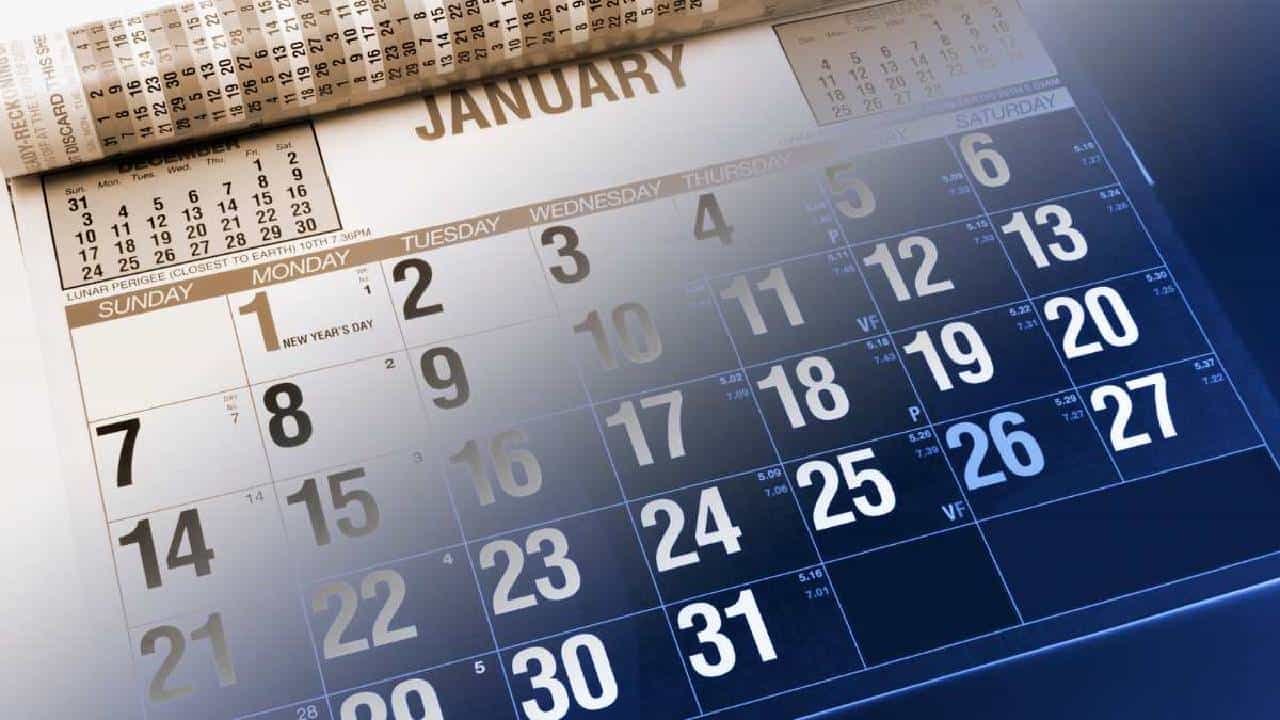 Calendar Vastu: ಮನೆಗೆ ಹೊಸ ವರ್ಷದ ಕ್ಯಾಲೆಂಡರ್ ತರುತ್ತಿದ್ದೀರಾ? ಹಾಗಿದ್ರೆ ಈ ವಿಷ್ಯ ತಿಳಿದುಕೊಳ್ಳಿ Calendar Vastu: ಮನೆಗೆ ಹೊಸ ವರ್ಷದ ಕ್ಯಾಲೆಂಡರ್ ತರುತ್ತಿದ್ದೀರಾ? ಹಾಗಿದ್ರೆ ಈ ವಿಷ್ಯ ತಿಳಿದುಕೊಳ್ಳಿ