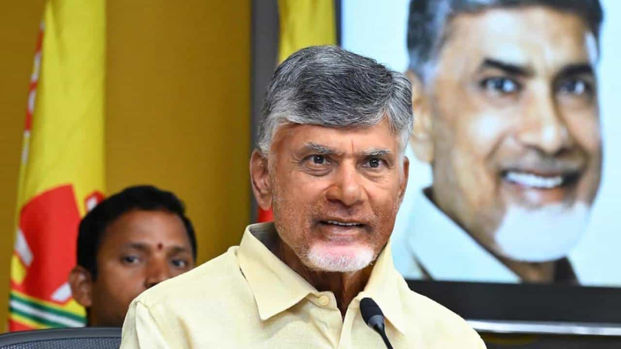 ಹೂಡಿಕೆದಾರರಿಗೆ Escrow ಅಕೌಂಟ್; ಸರ್ಕಾರದಿಂದ ಹಣ ಗ್ಯಾರಂಟಿ; ಆಂಧ್ರ ಸಿಎಂ ಕ್ರಮಕ್ಕೆ ಉದ್ಯಮ ವಲಯ ಶ್ಲಾಘನೆ ಹೂಡಿಕೆದಾರರಿಗೆ Escrow ಅಕೌಂಟ್; ಸರ್ಕಾರದಿಂದ ಹಣ ಗ್ಯಾರಂಟಿ; ಆಂಧ್ರ ಸಿಎಂ ಕ್ರಮಕ್ಕೆ ಉದ್ಯಮ ವಲಯ ಶ್ಲಾಘನೆ