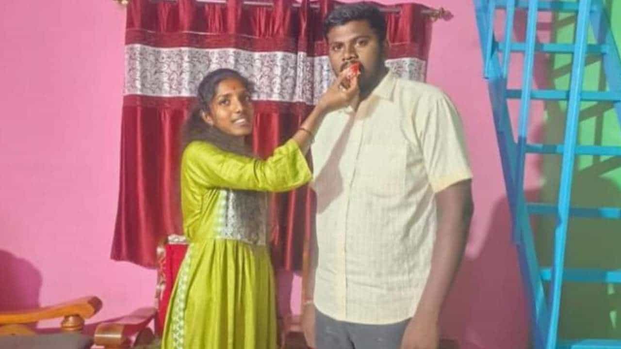 ದಂಪತಿ ಮಧ್ಯೆ ಗಲಾಟೆ: ಕಾಲುವೆಗೆ ಹಾರಿದ್ದ ಪತ್ನಿಯನ್ನ ರಕ್ಷಿಸಲು ಹೋಗಿ ಕೊಚ್ಚಿಹೋದ ಪತಿ ಸಾವು ದಂಪತಿ ಮಧ್ಯೆ ಗಲಾಟೆ: ಕಾಲುವೆಗೆ ಹಾರಿದ್ದ ಪತ್ನಿಯನ್ನ ರಕ್ಷಿಸಲು ಹೋಗಿ ಕೊಚ್ಚಿಹೋದ ಪತಿ ಸಾವು