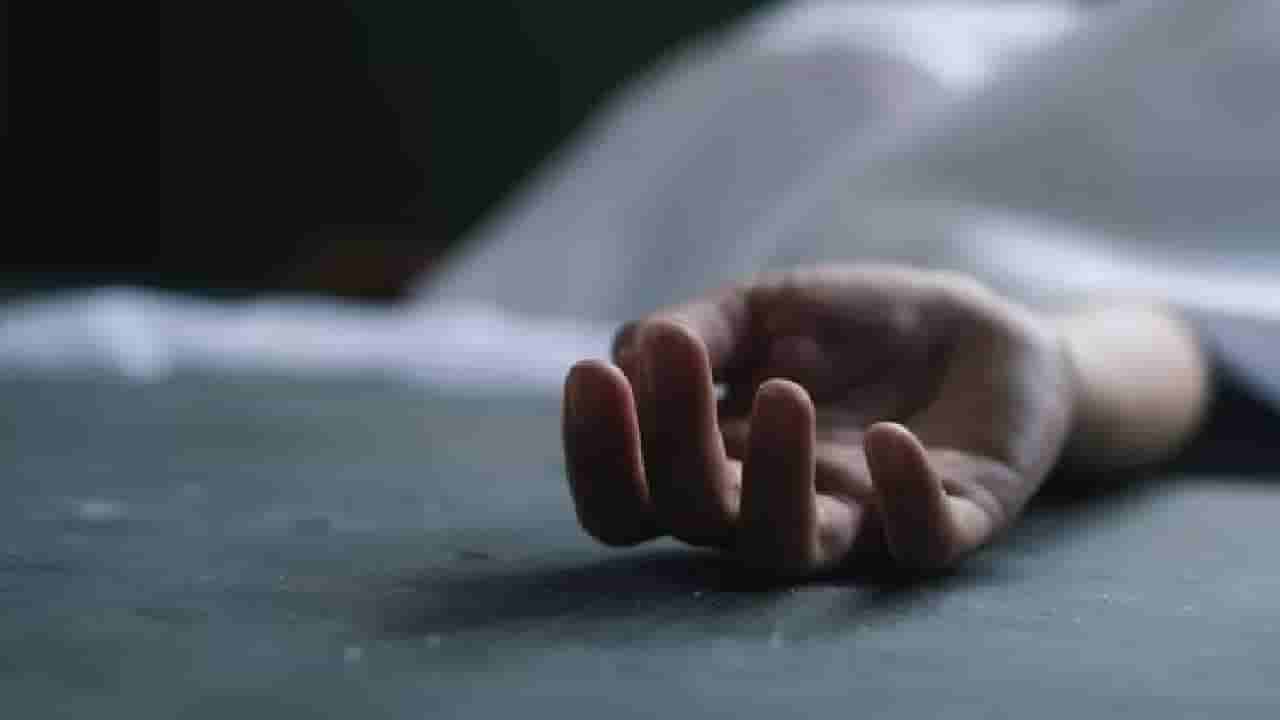 ಆಂಧ್ರದಲ್ಲಿ ತಾಯಿ, ಮಗು ನಿಗೂಢ ಸಾವು, ಕತ್ತು ಸೀಳಿದ ಸ್ಥಿತಿಯಲ್ಲಿ  3 ವರ್ಷದ ಬಾಲಕನ ಶವ ಪತ್ತೆ