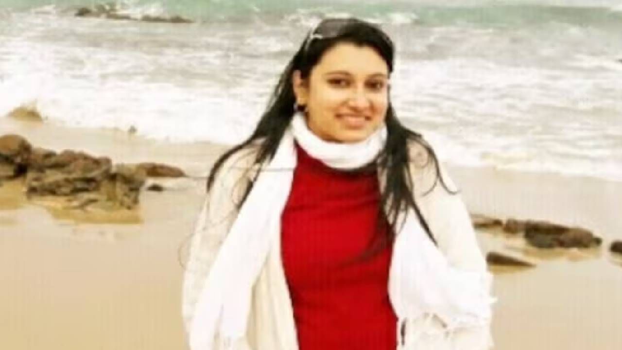 ಸಿಡ್ನಿಯಲ್ಲಿ ಭೀಕರ ಅಪಘಾತ, ರಸ್ತೆಯಲ್ಲೇ ಉಸಿರು ಚೆಲ್ಲಿದ ಭಾರತ ಮೂಲದ ತುಂಬು ಗರ್ಭಿಣಿ ಸಿಡ್ನಿಯಲ್ಲಿ ಭೀಕರ ಅಪಘಾತ, ರಸ್ತೆಯಲ್ಲೇ ಉಸಿರು ಚೆಲ್ಲಿದ ಭಾರತ ಮೂಲದ ತುಂಬು ಗರ್ಭಿಣಿ